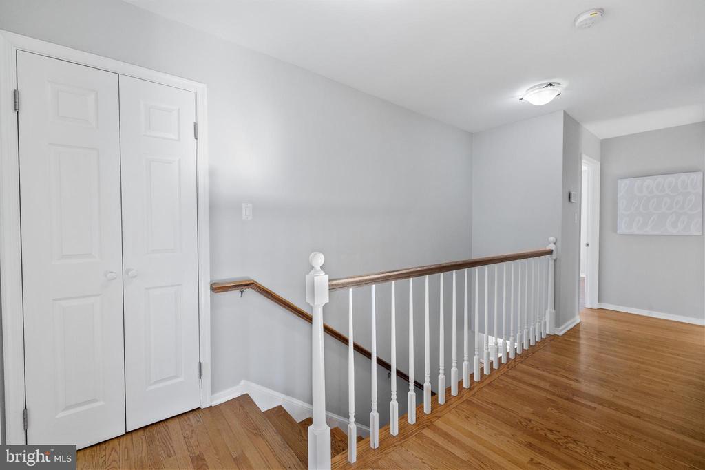202 Russell Rd
