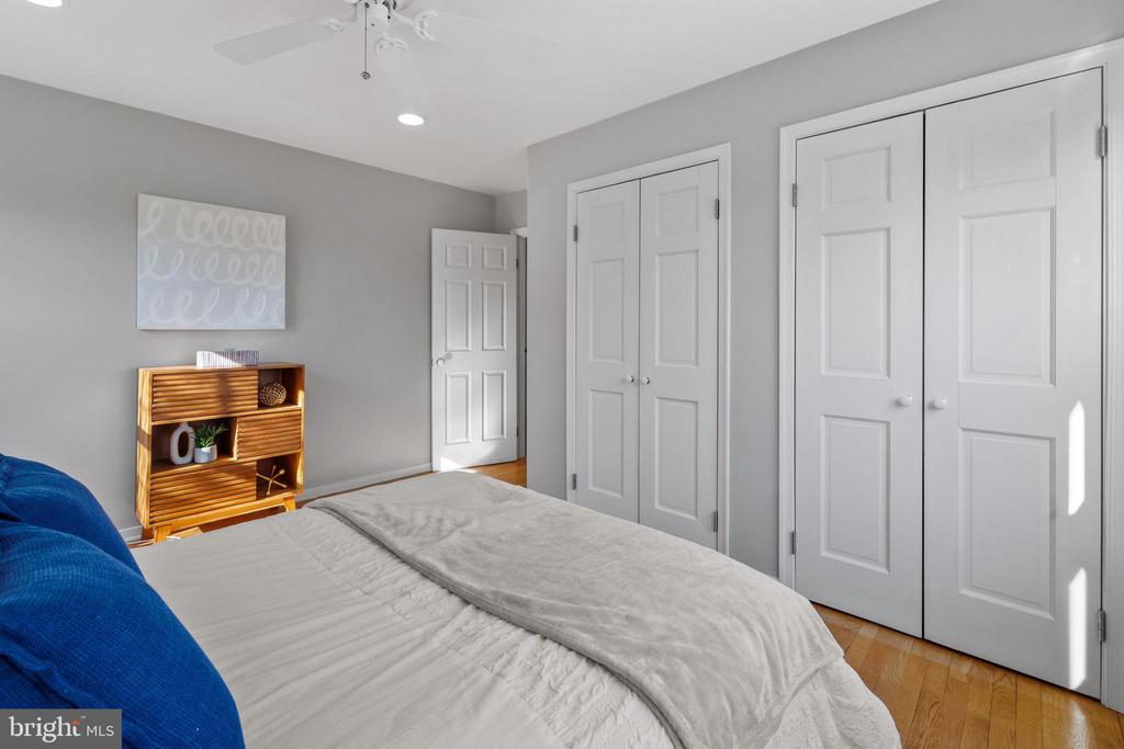 202 Russell Rd