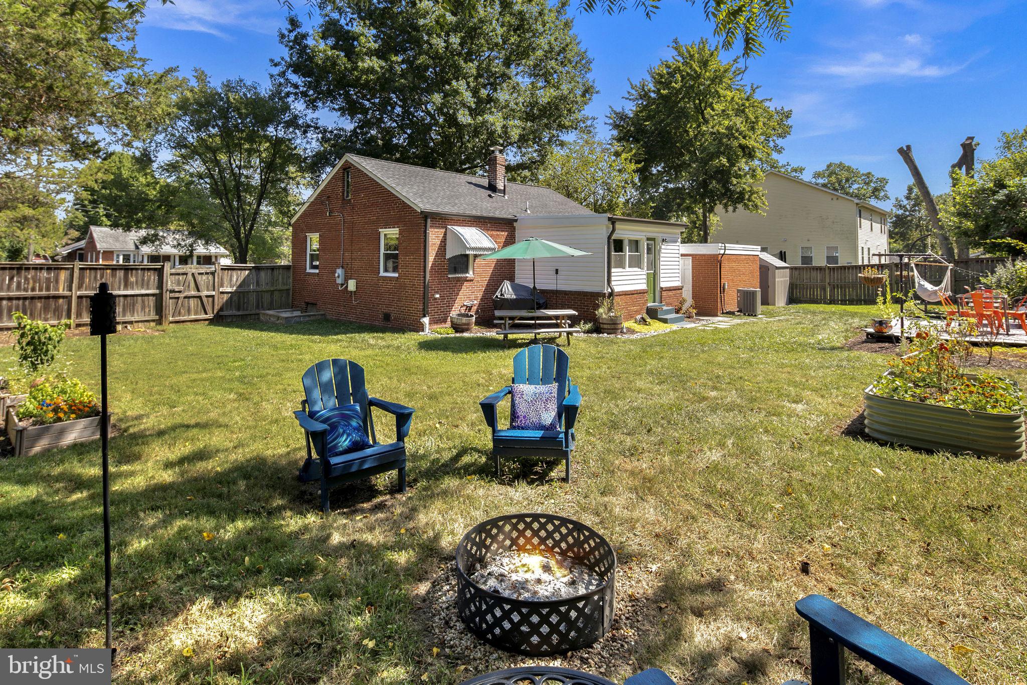 6806 Smithway Drive