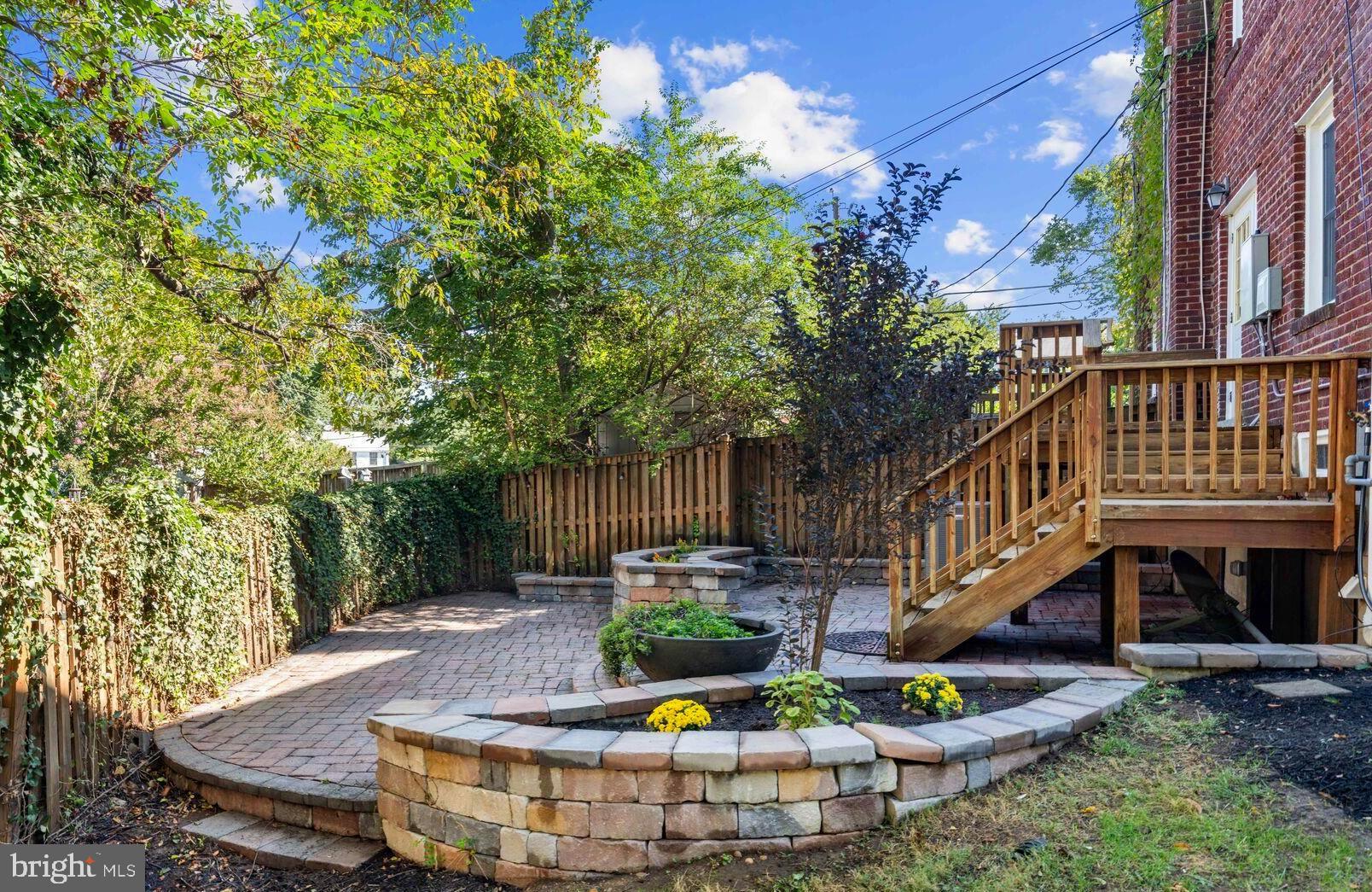 2708 Farnsworth Dr