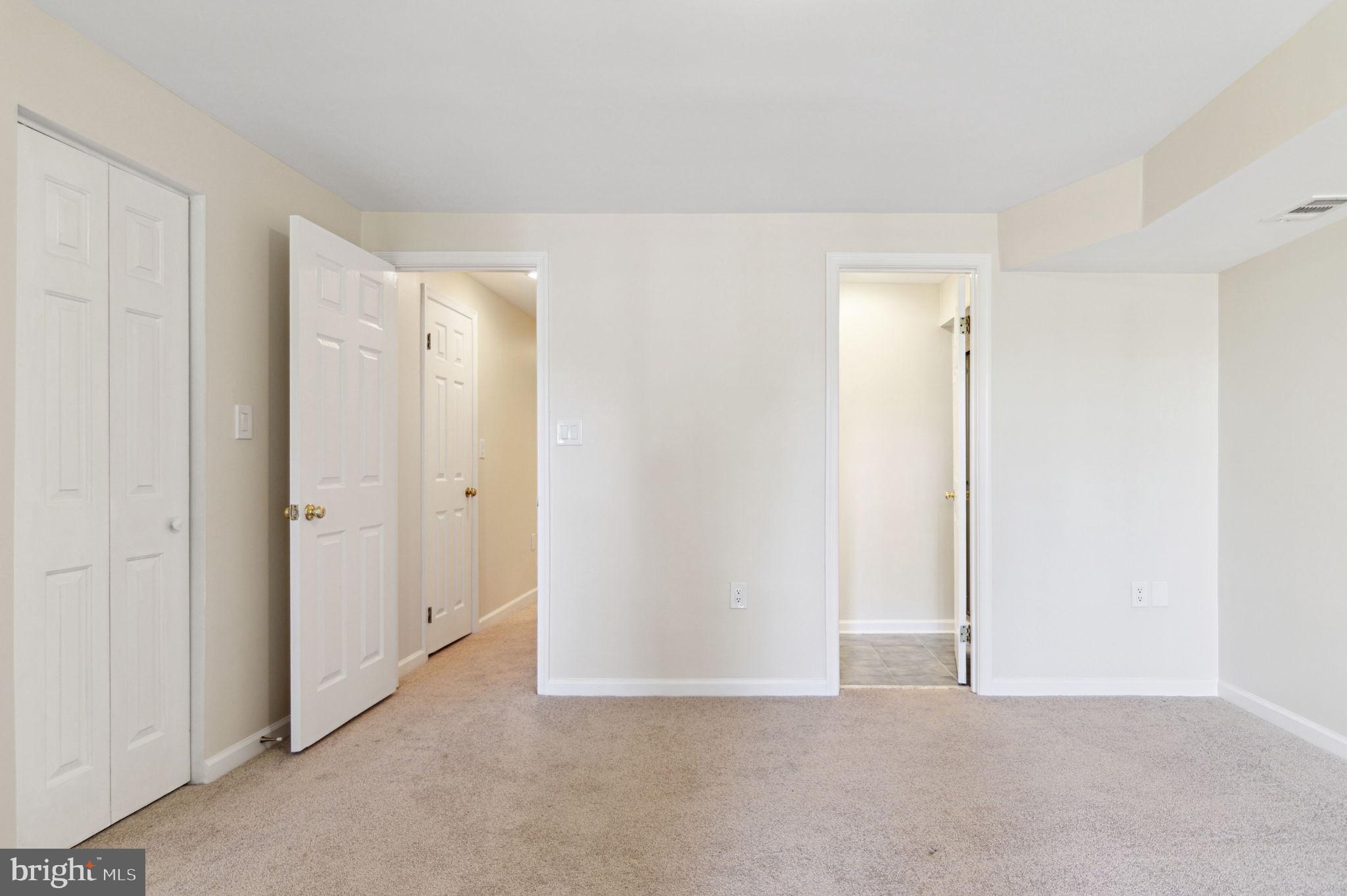 7212 Parsons Ct