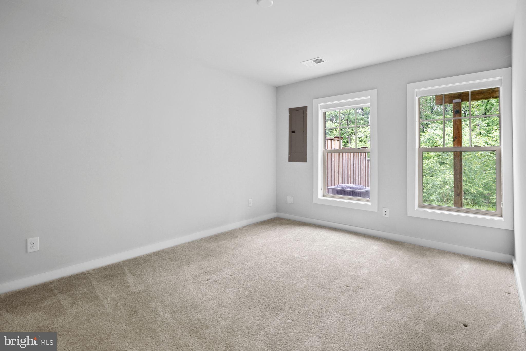 9556 Katelyn Zinn Pl