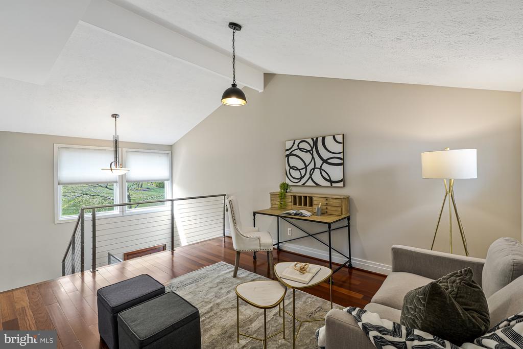 10226 Cedar Pond Dr