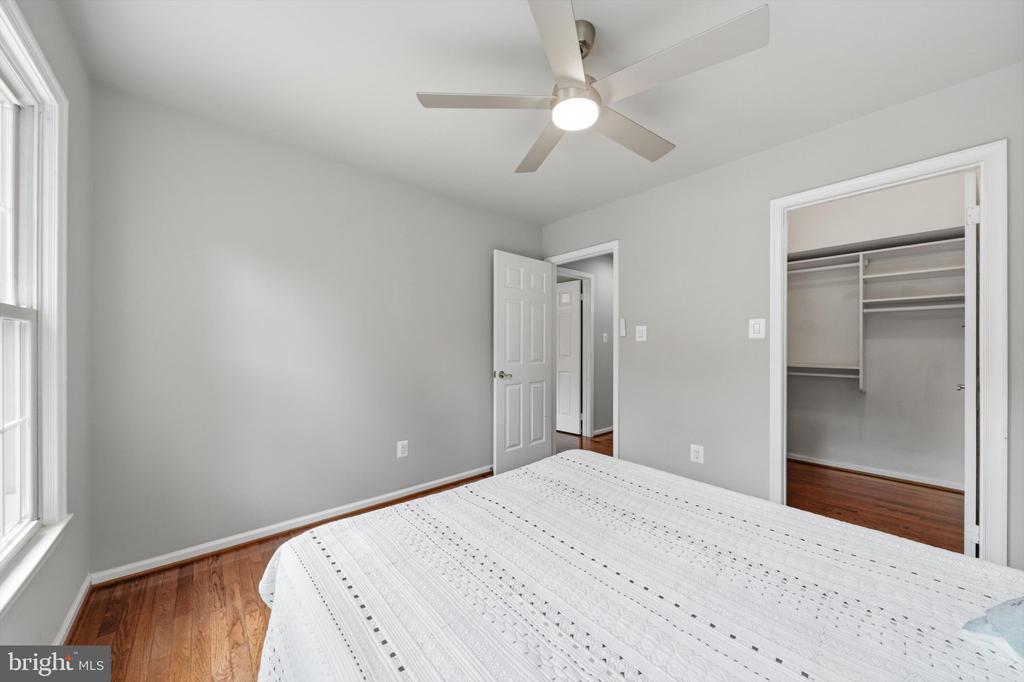 8518 REHOBOTH COURT