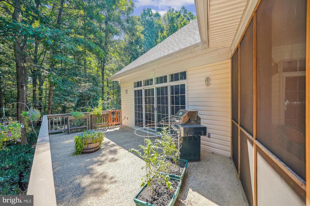 40836 Oak Bucket Ln