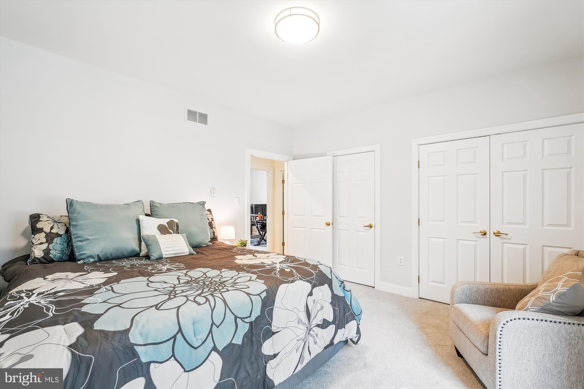 40836 Oak Bucket Ln