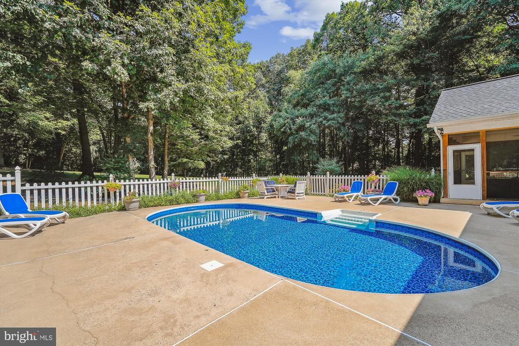 40836 Oak Bucket Ln
