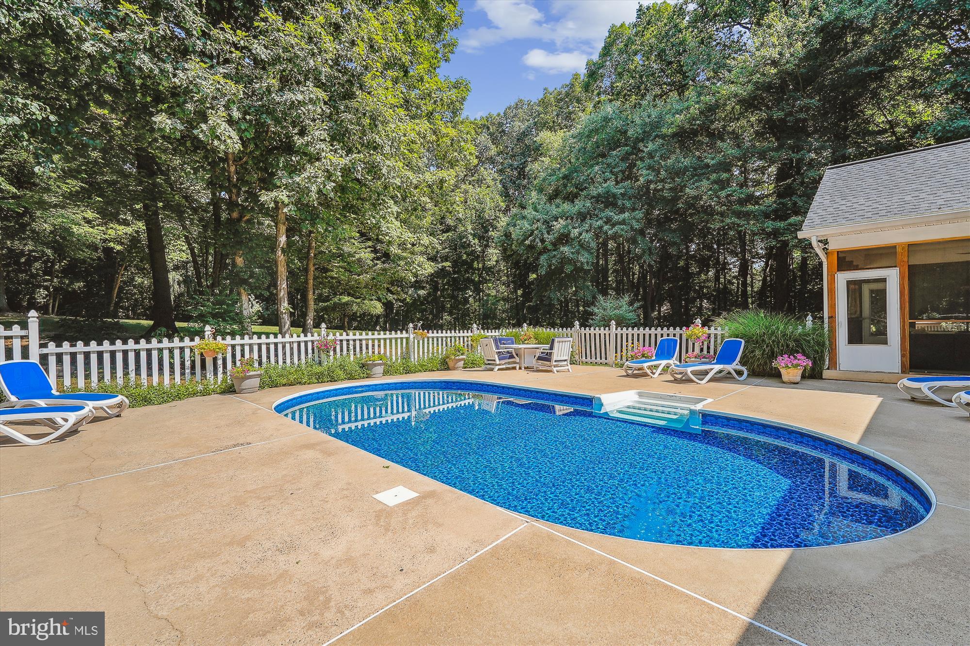 40836 Oak Bucket Ln