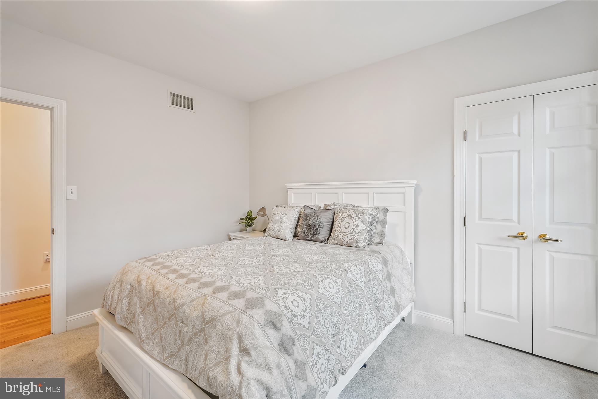 40836 Oak Bucket Ln