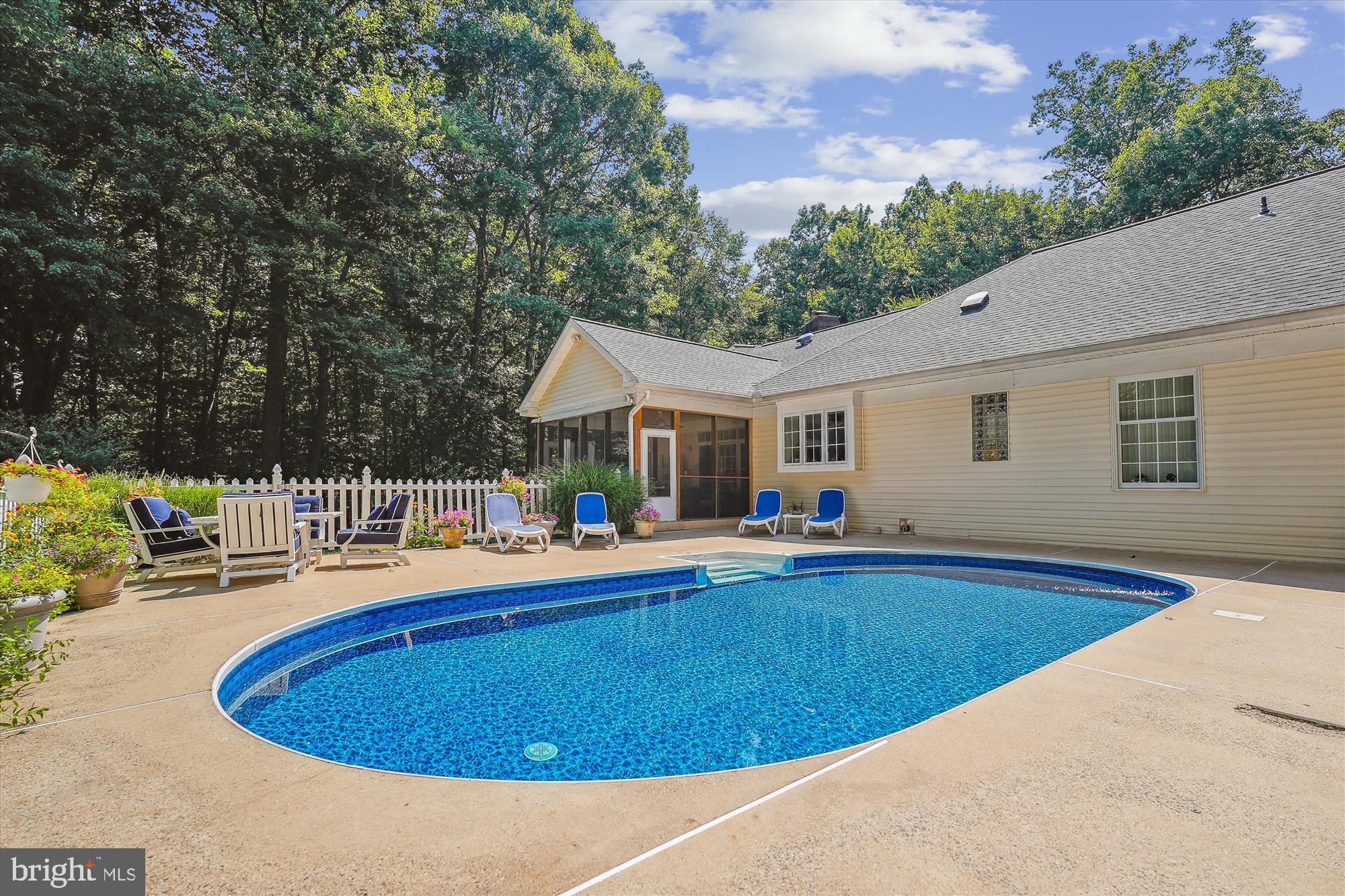 40836 Oak Bucket Ln