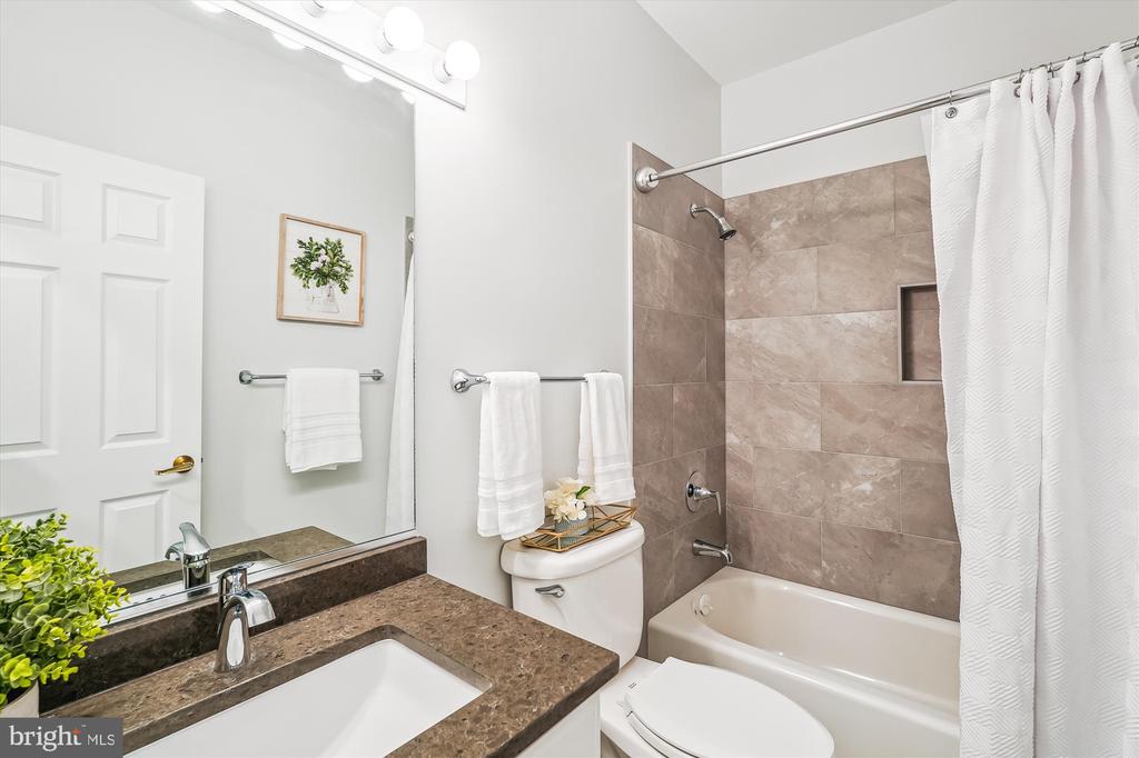 40836 Oak Bucket Ln