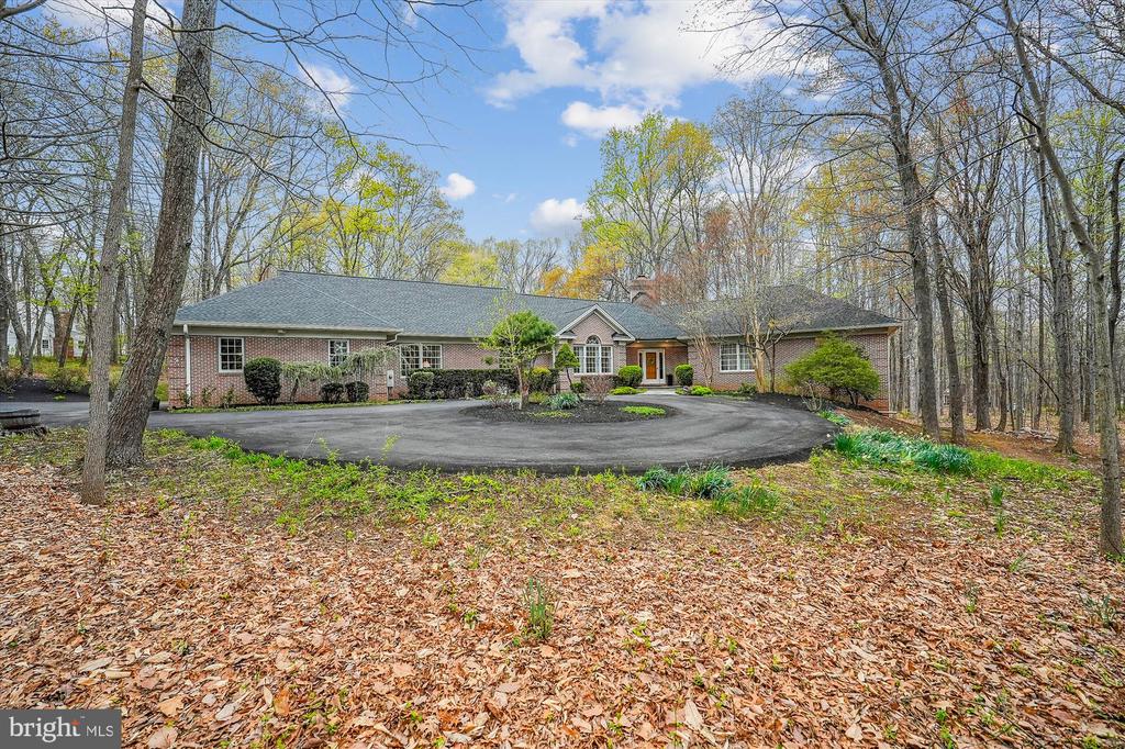 40836 Oak Bucket Ln