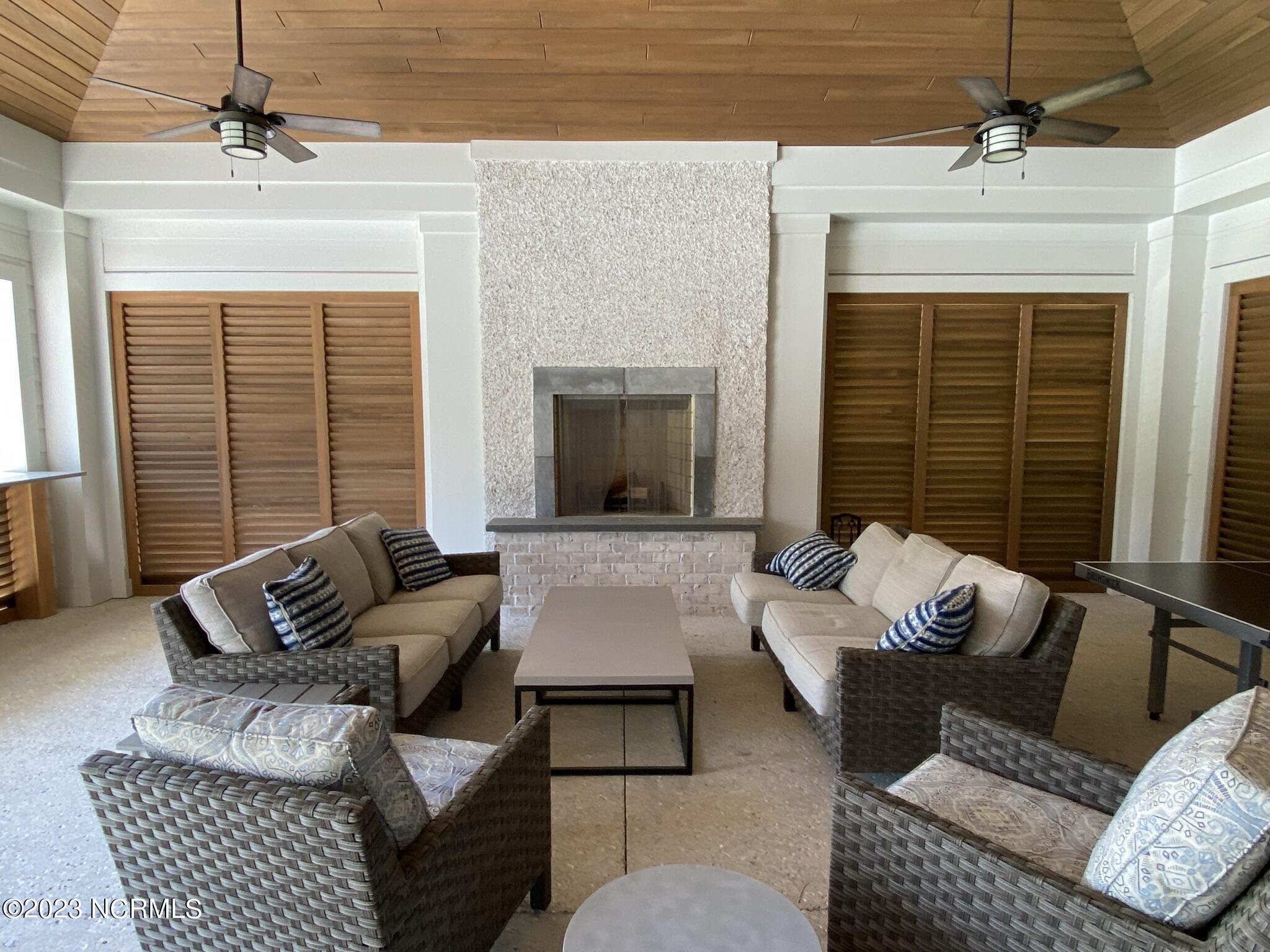 1620 Riverview Terrace