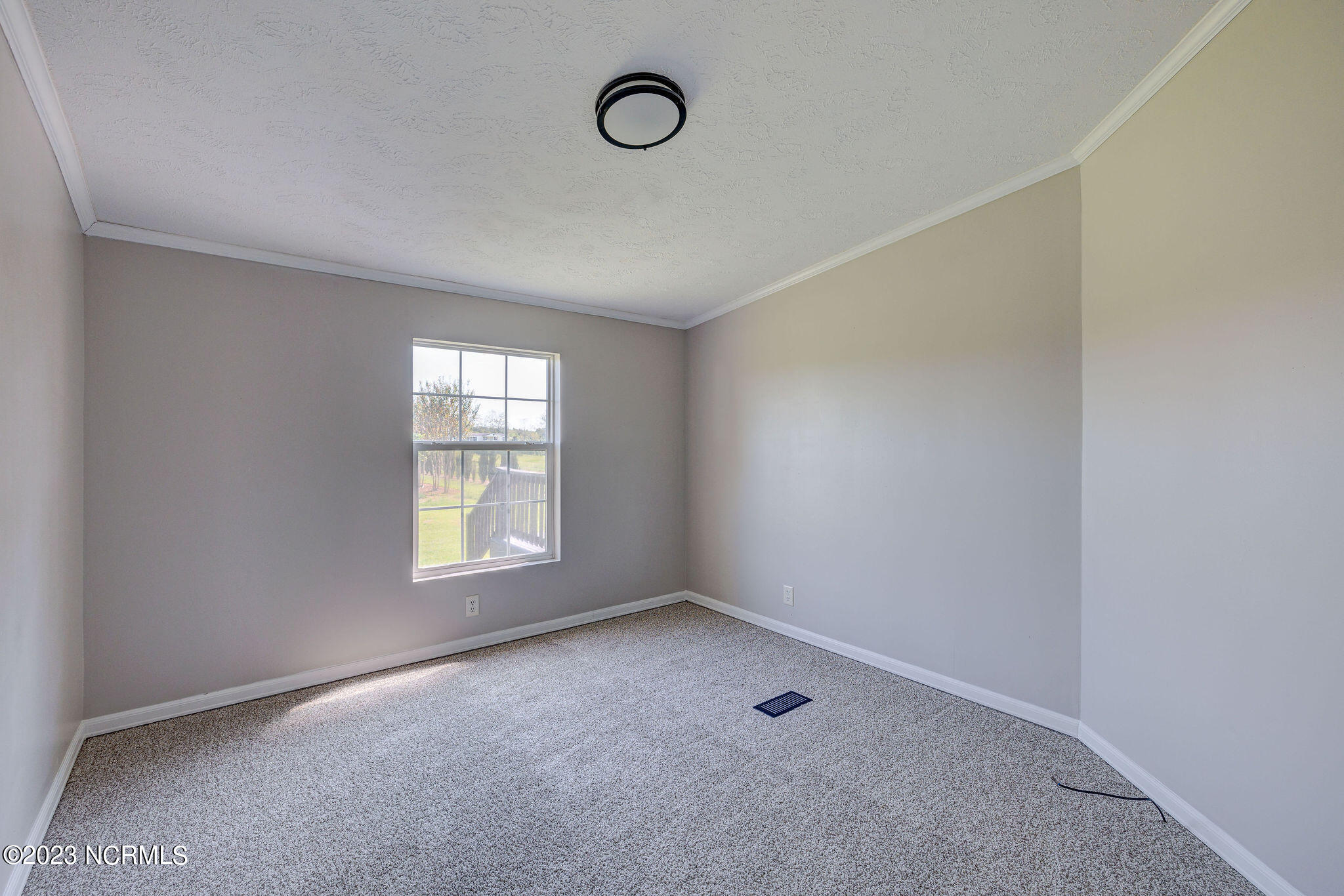 5450 Simmons Road NW