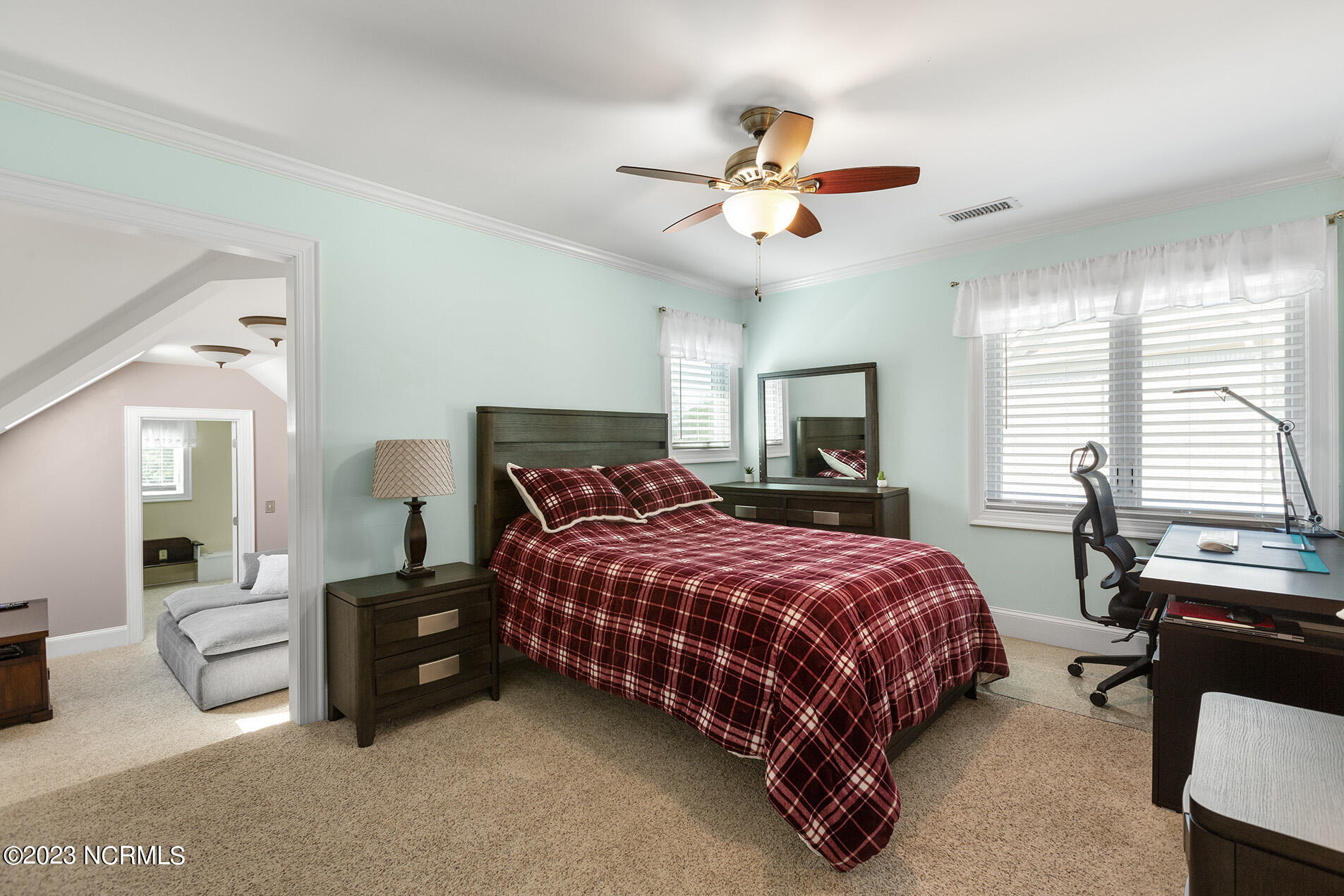 1117 Turnberry Lane