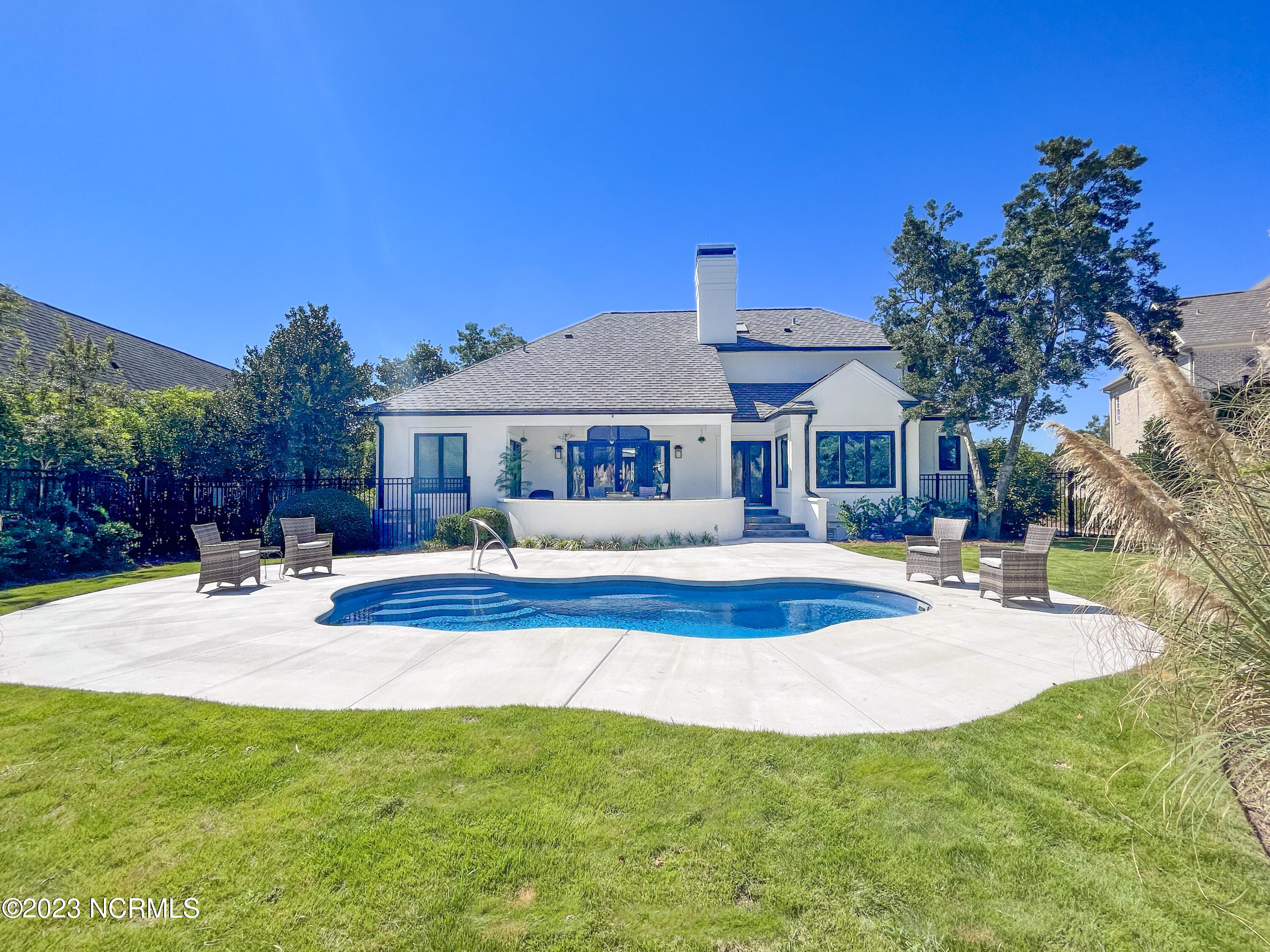 1117 Turnberry Lane