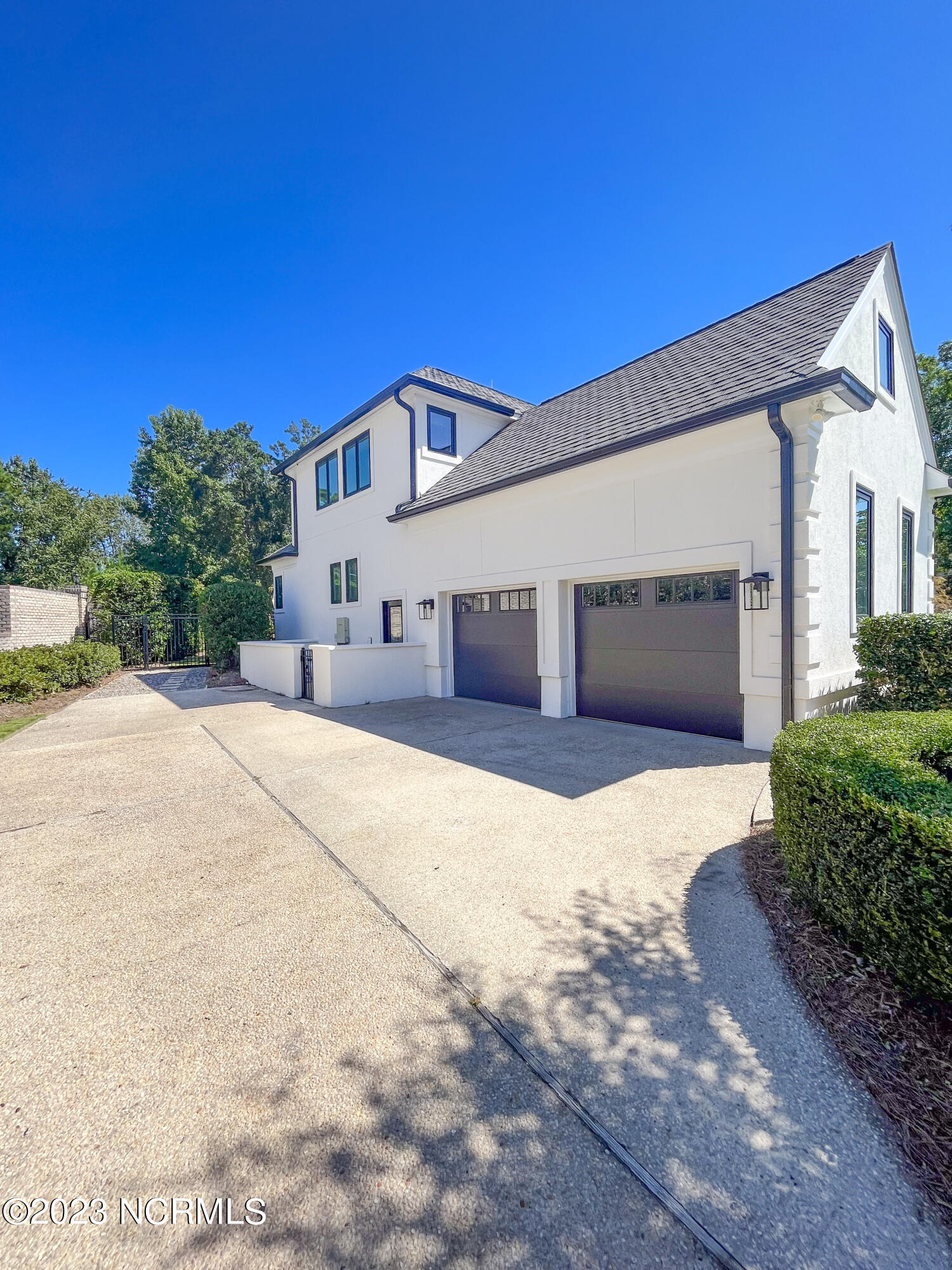 1117 Turnberry Lane