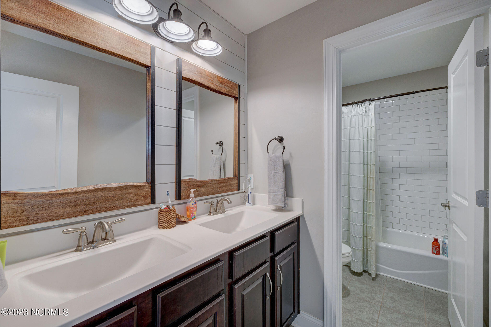 821 Bedminister Lane