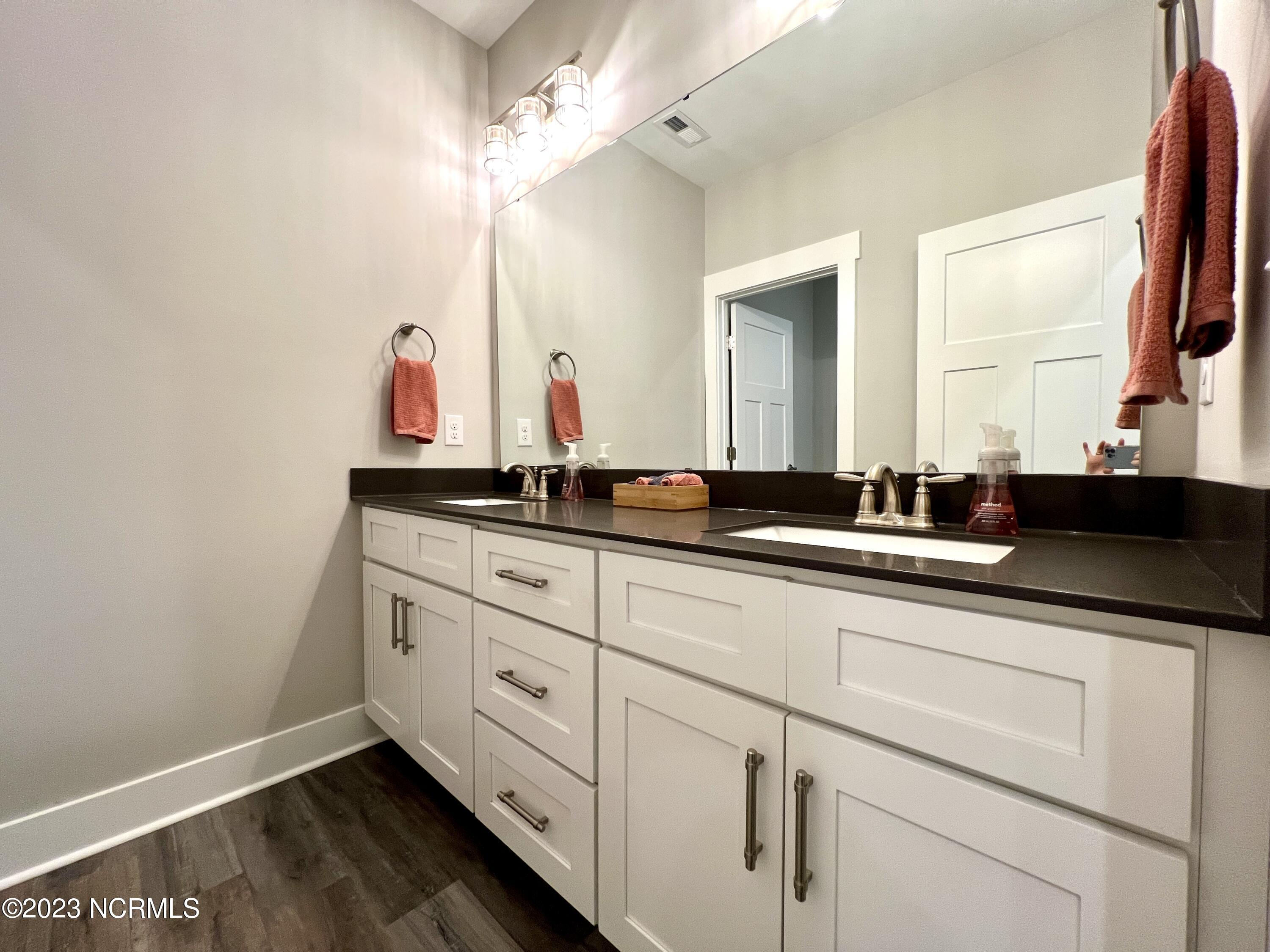 4033 Glen Arbor Drive