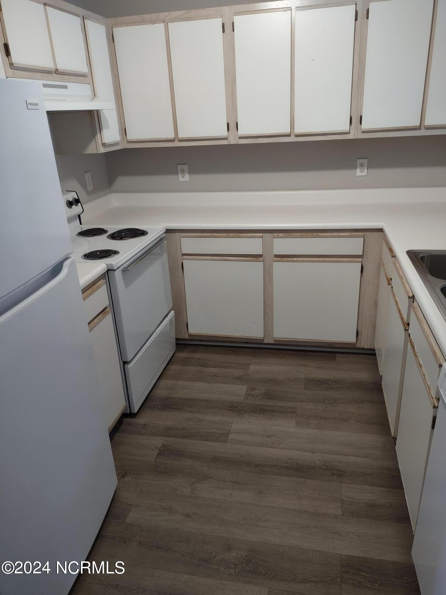 4804 College Road, Unit 32