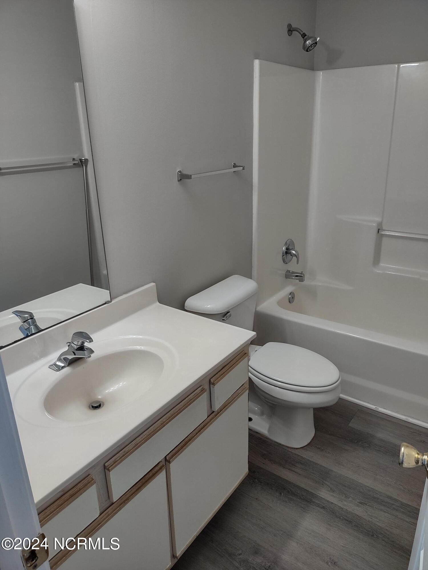 4804 College Road, Unit 32