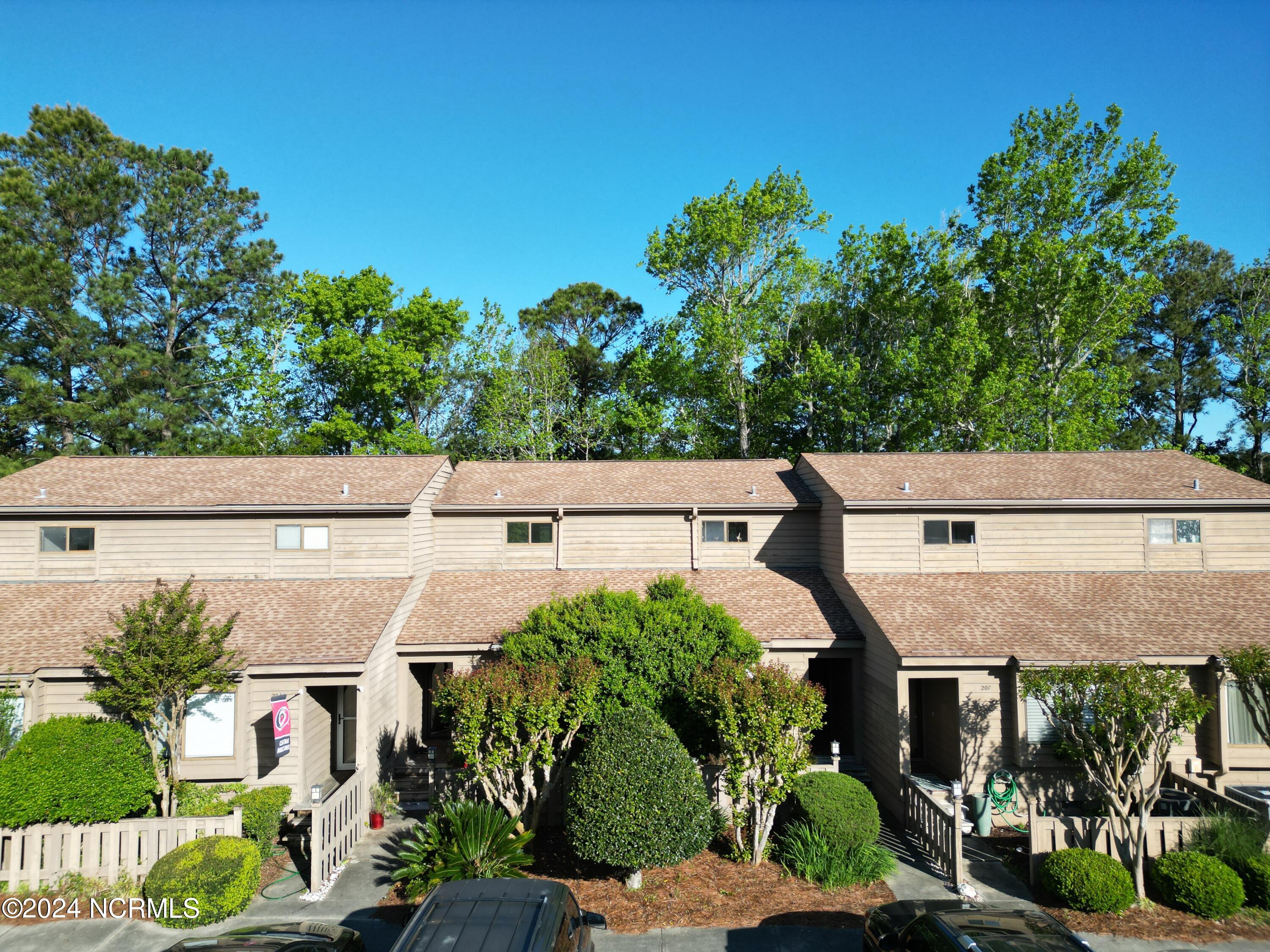 205 Saint Luke Court