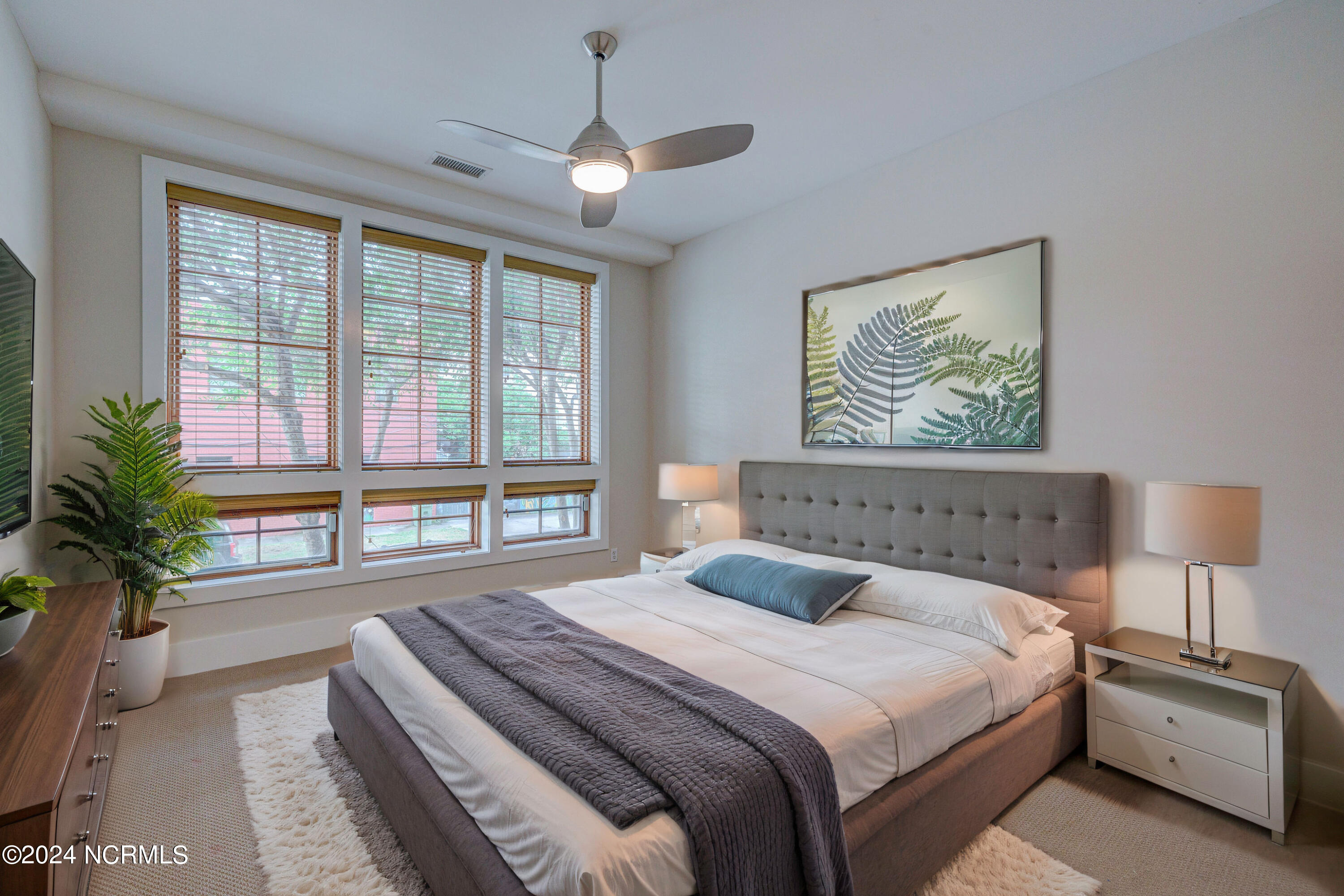 801 N 4th Street, 202