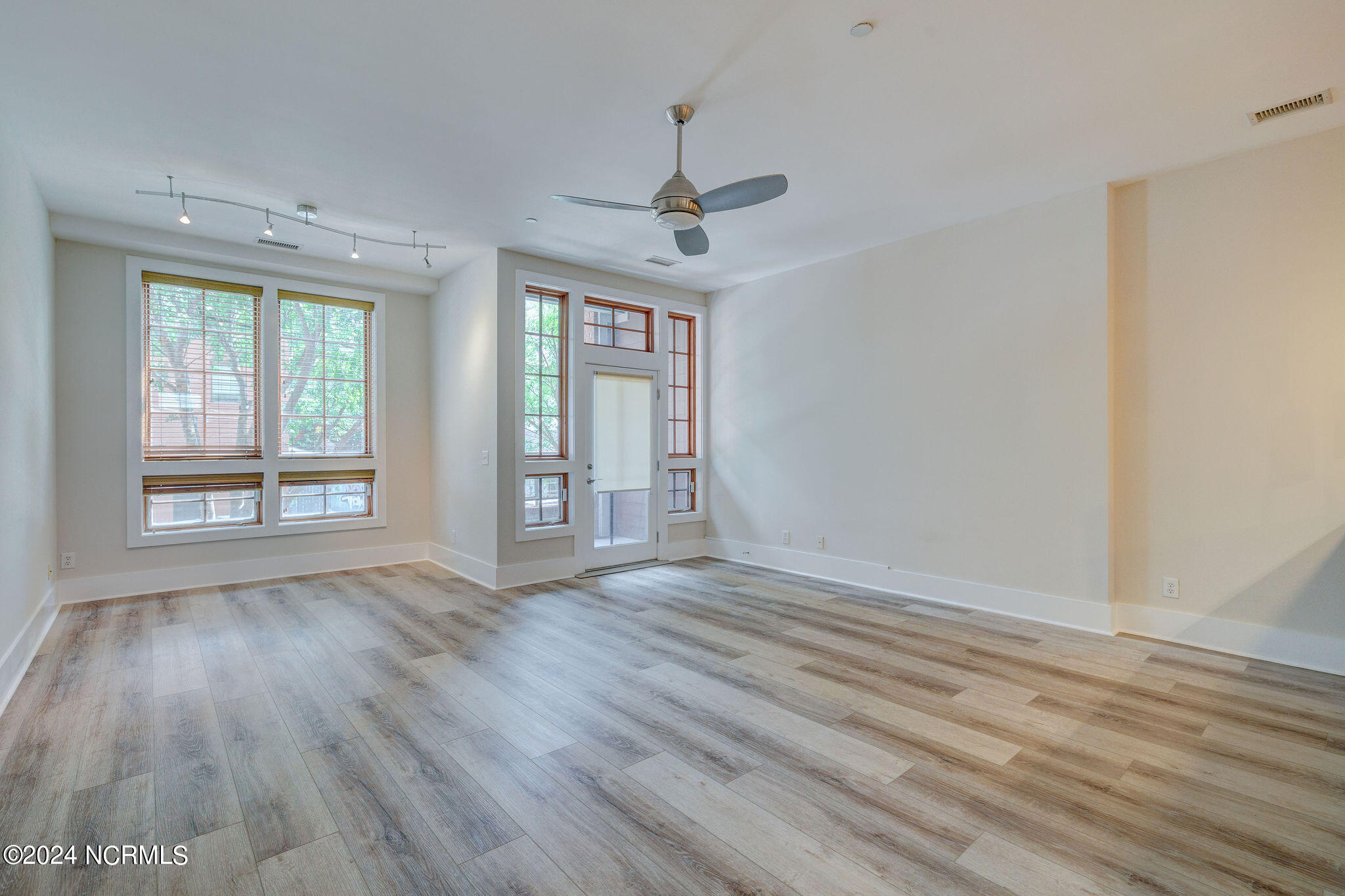 801 N 4th Street, 202