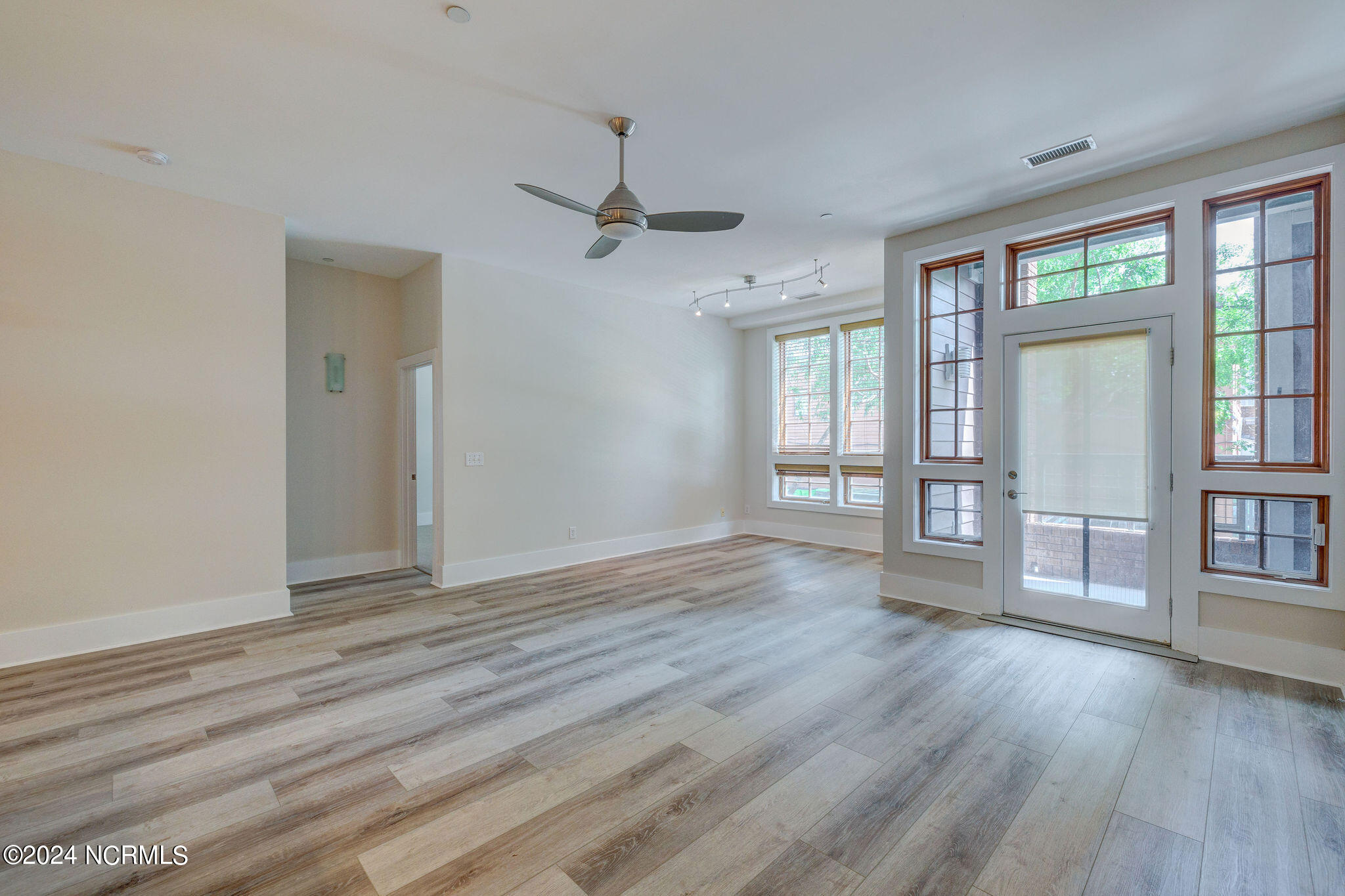 801 N 4th Street, 202