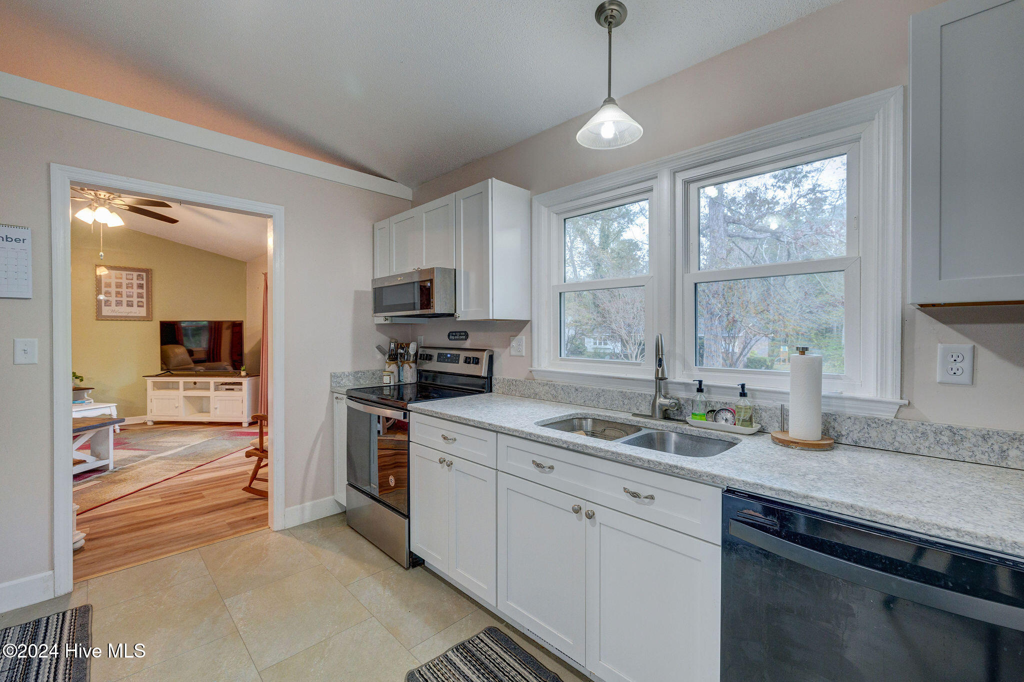 125 Mark Twain Drive