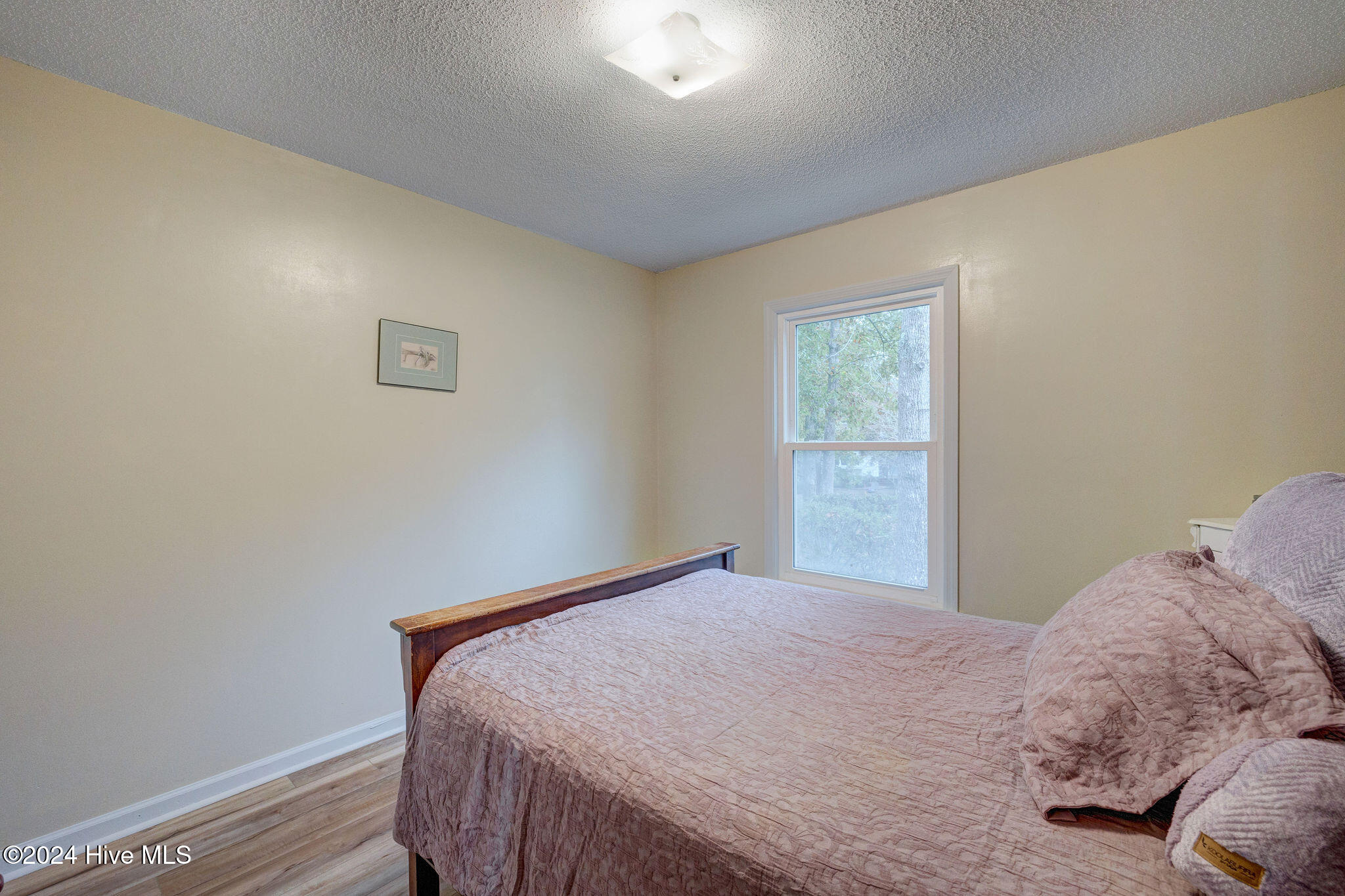 125 Mark Twain Drive