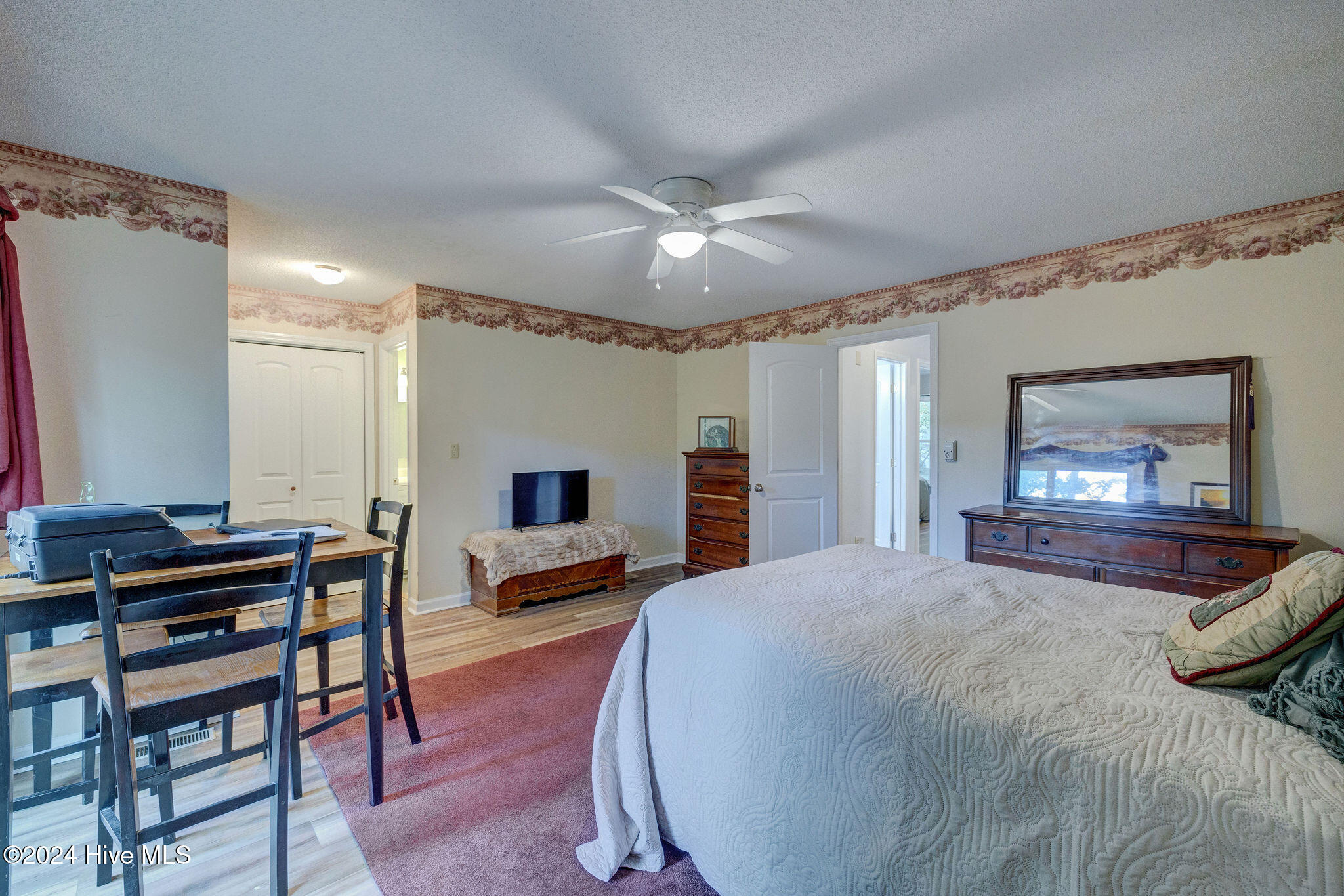 125 Mark Twain Drive