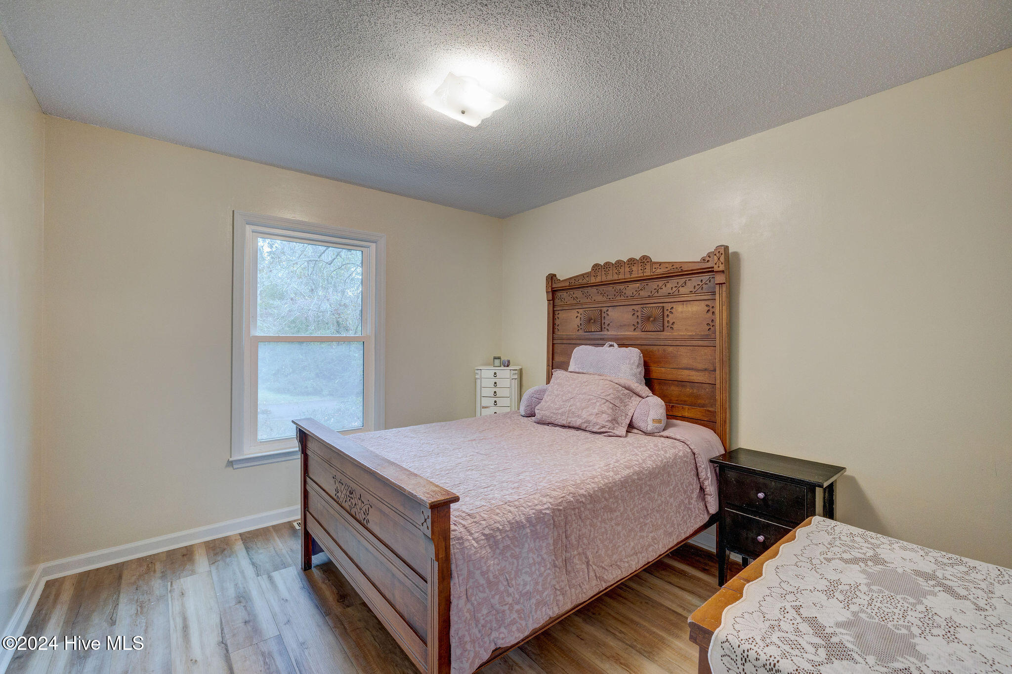 125 Mark Twain Drive