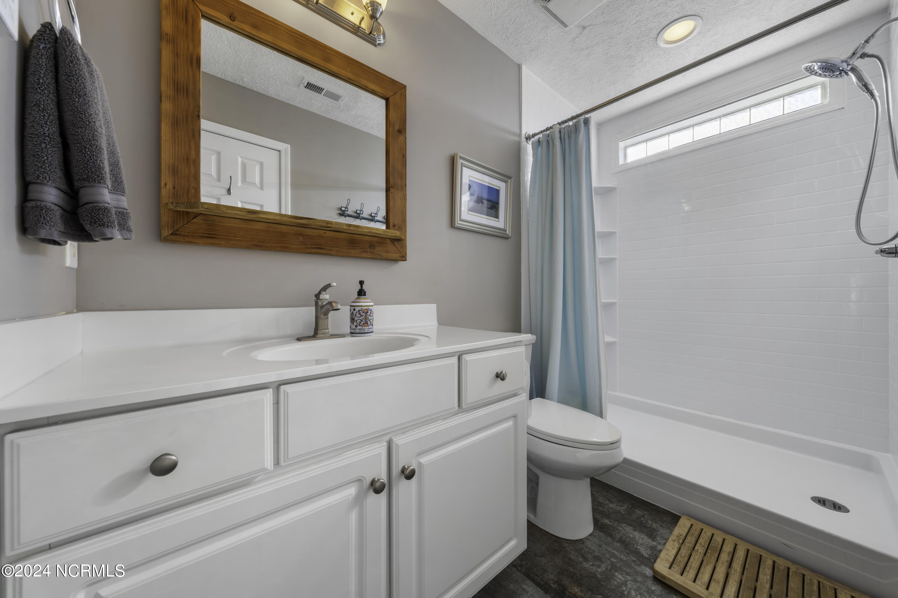 300 Carolina Beach Avenue S Unit: 102