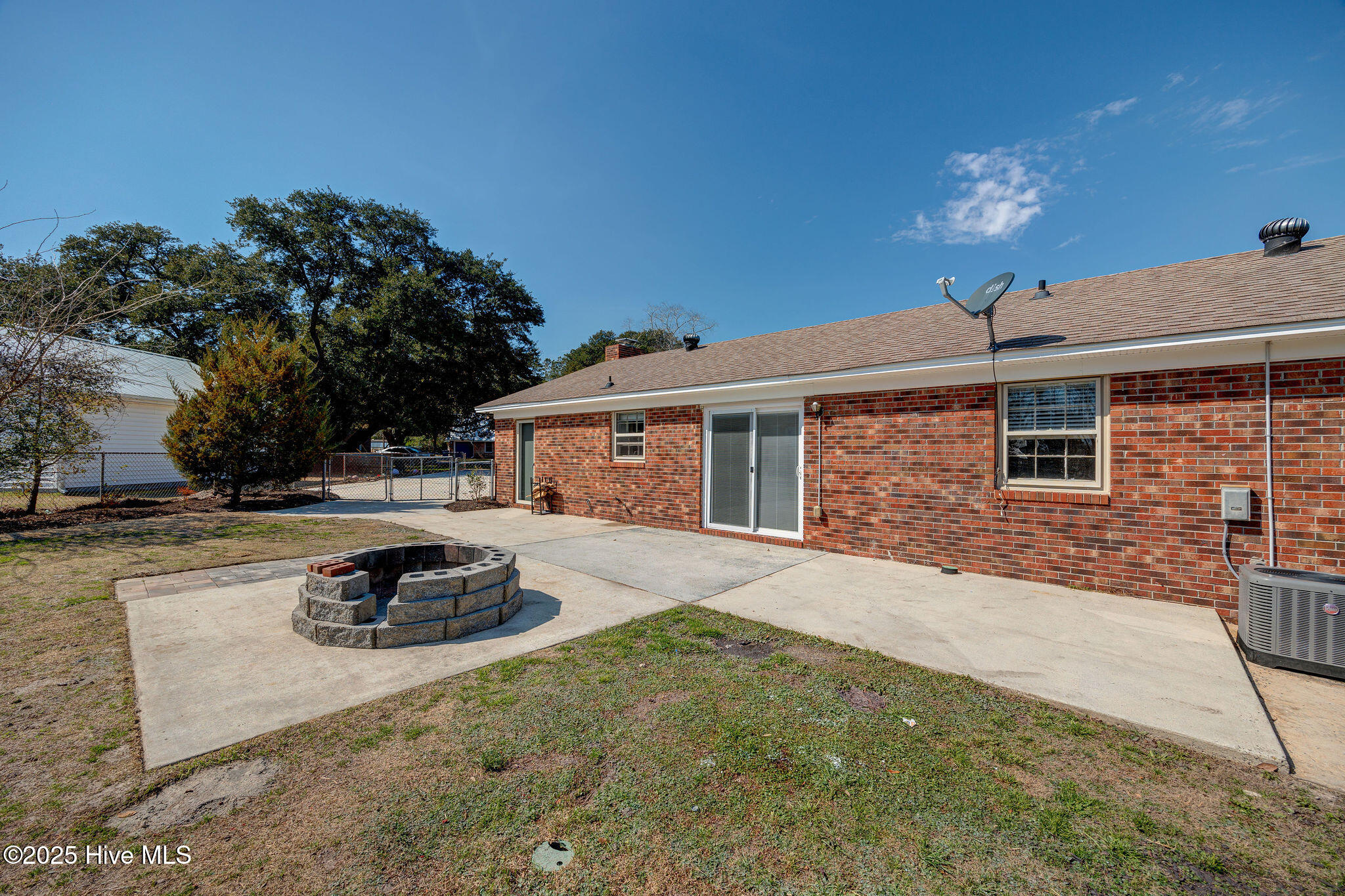 214 Deerfield Road