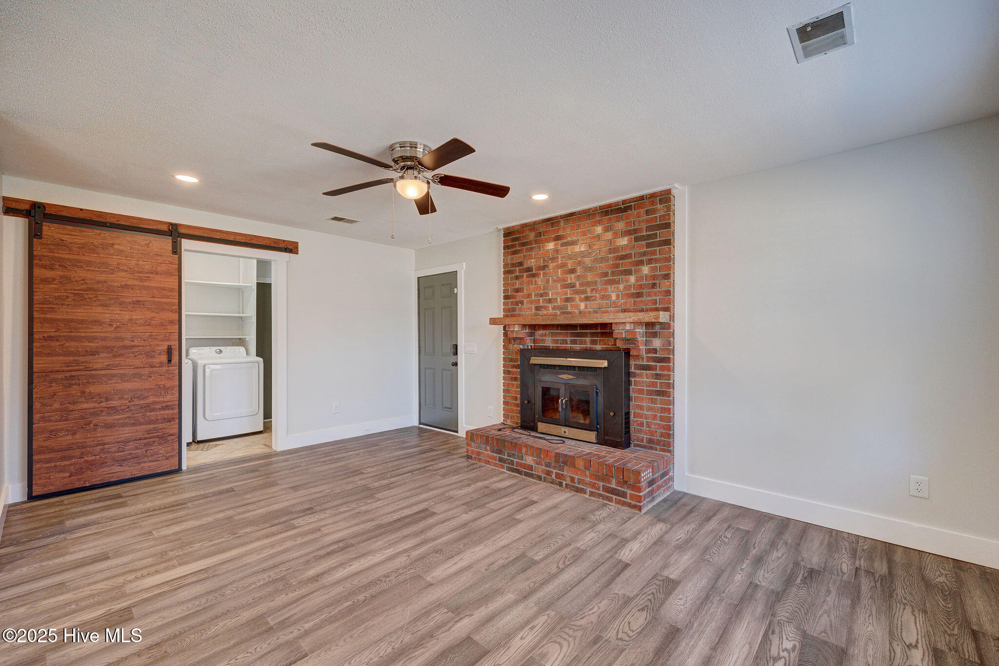 214 Deerfield Road