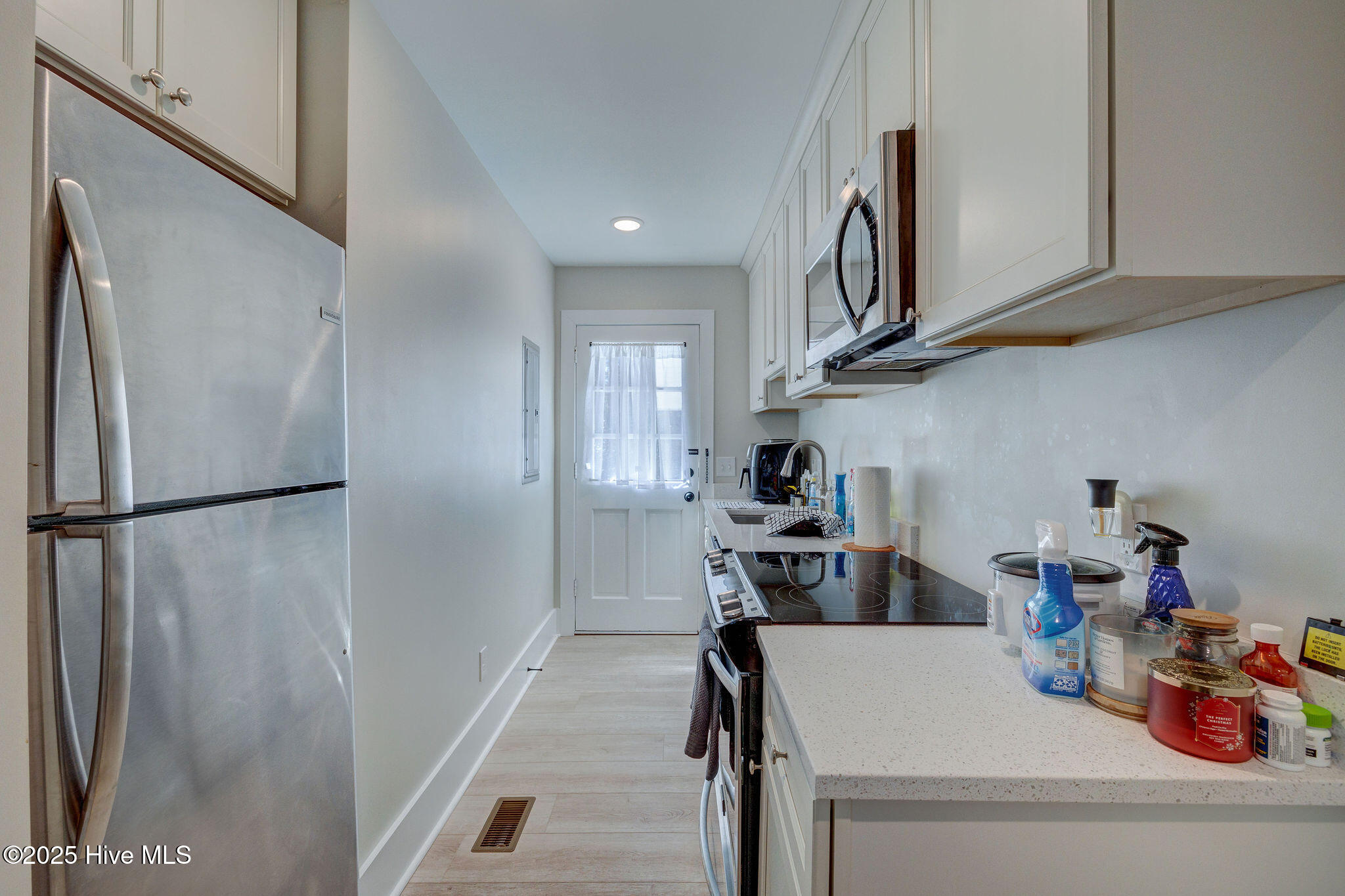 4804 Collegiate Drive