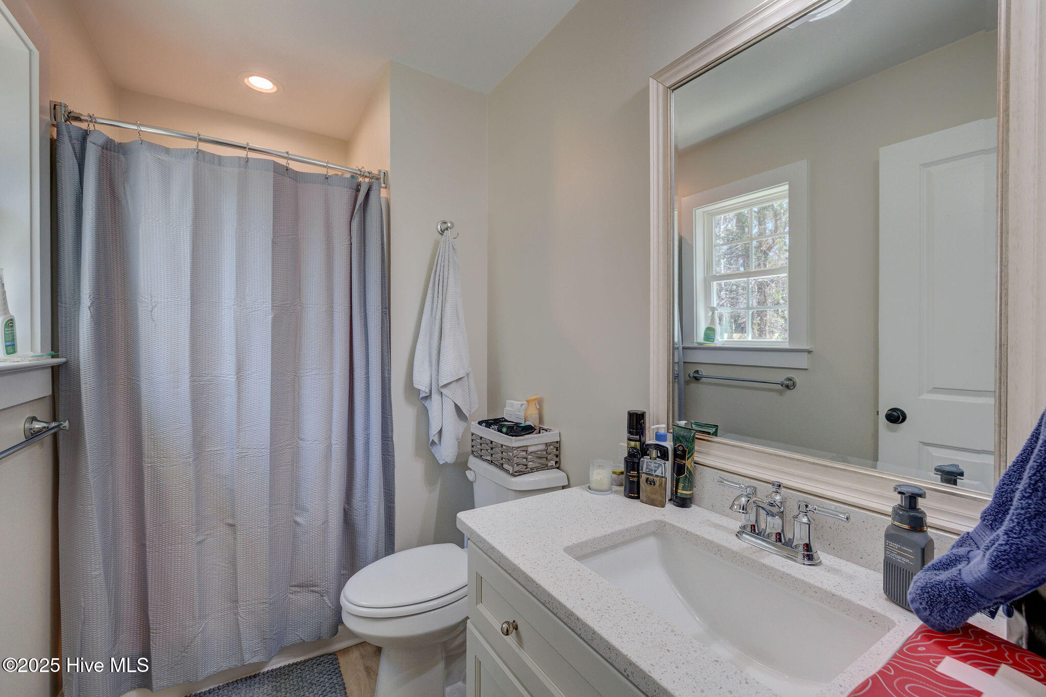 4804 Collegiate Drive