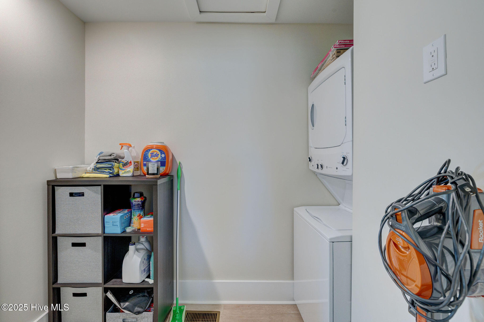 4804 Collegiate Drive