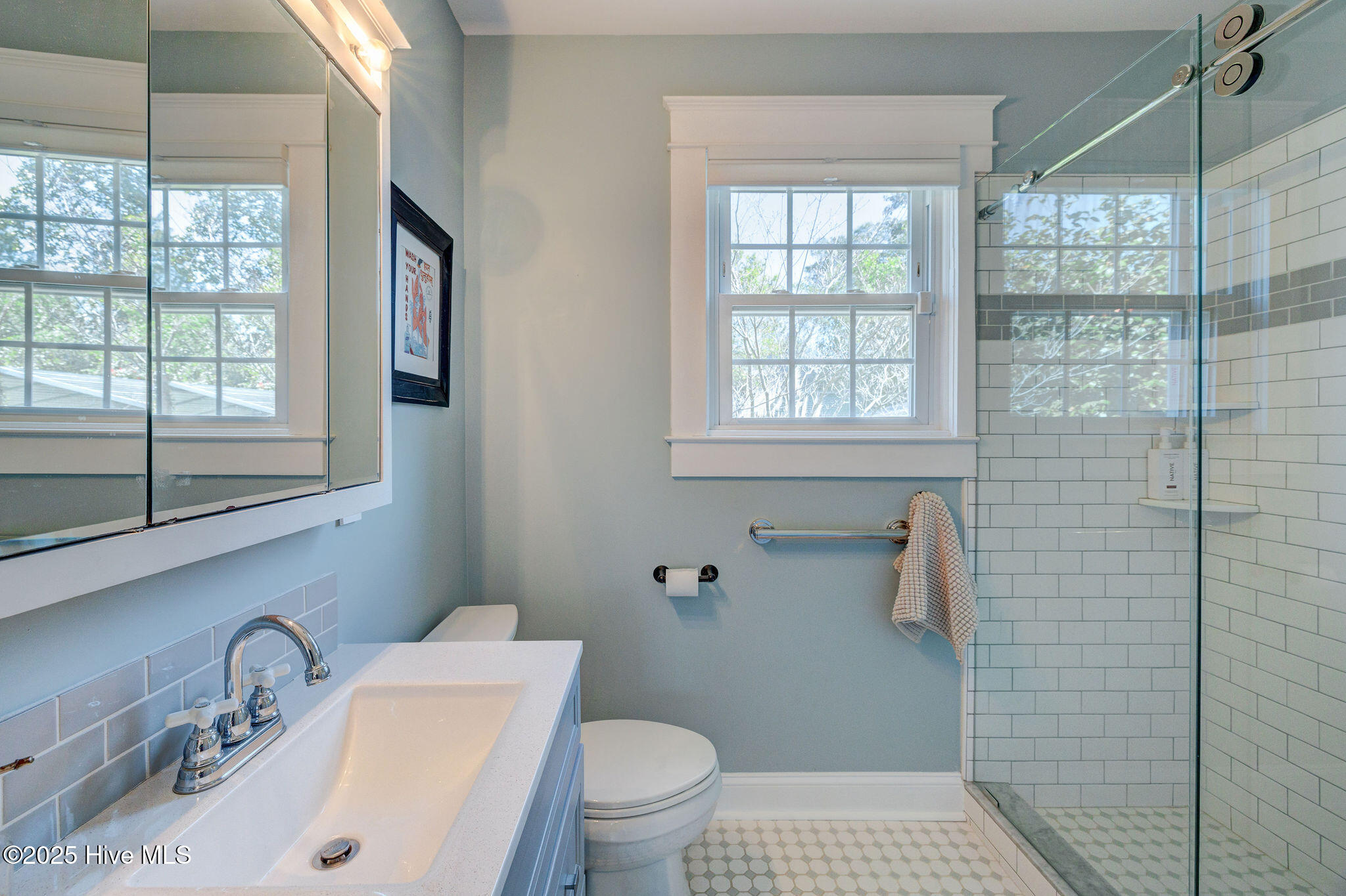 128 Northern Boulevard