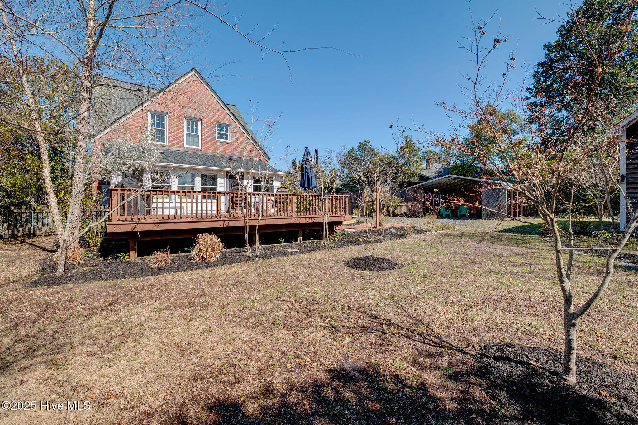 128 Northern Boulevard