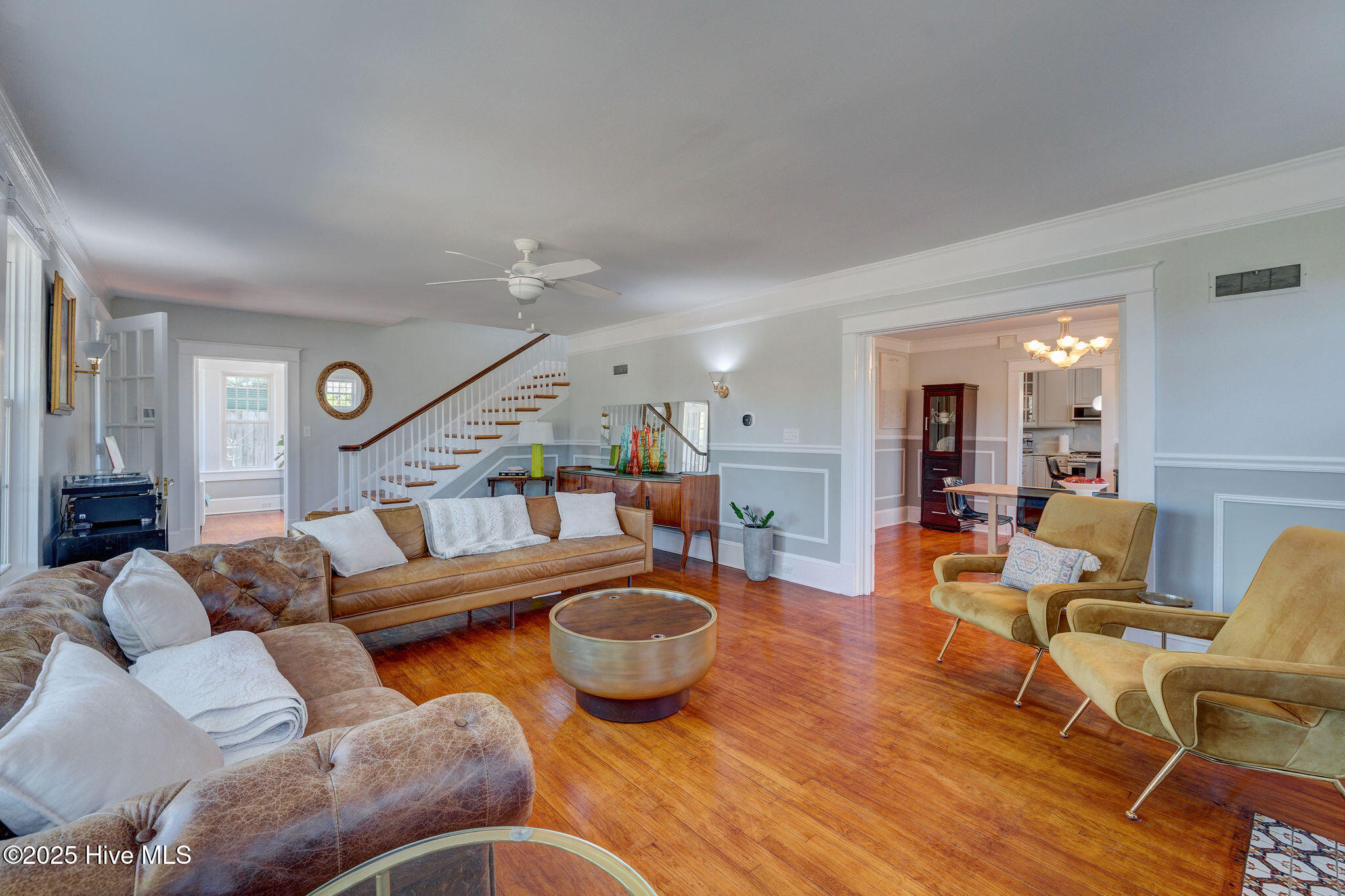 128 Northern Boulevard