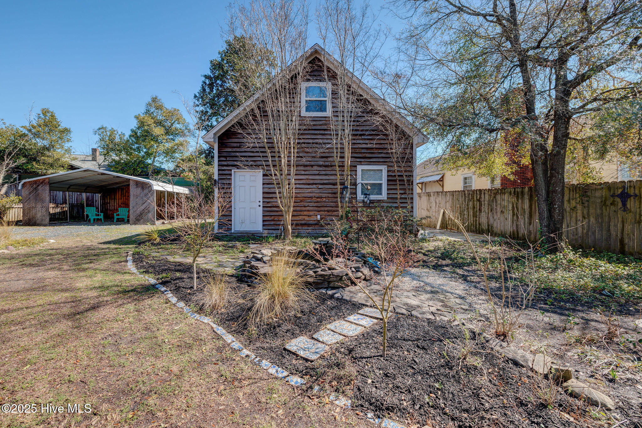 128 Northern Boulevard