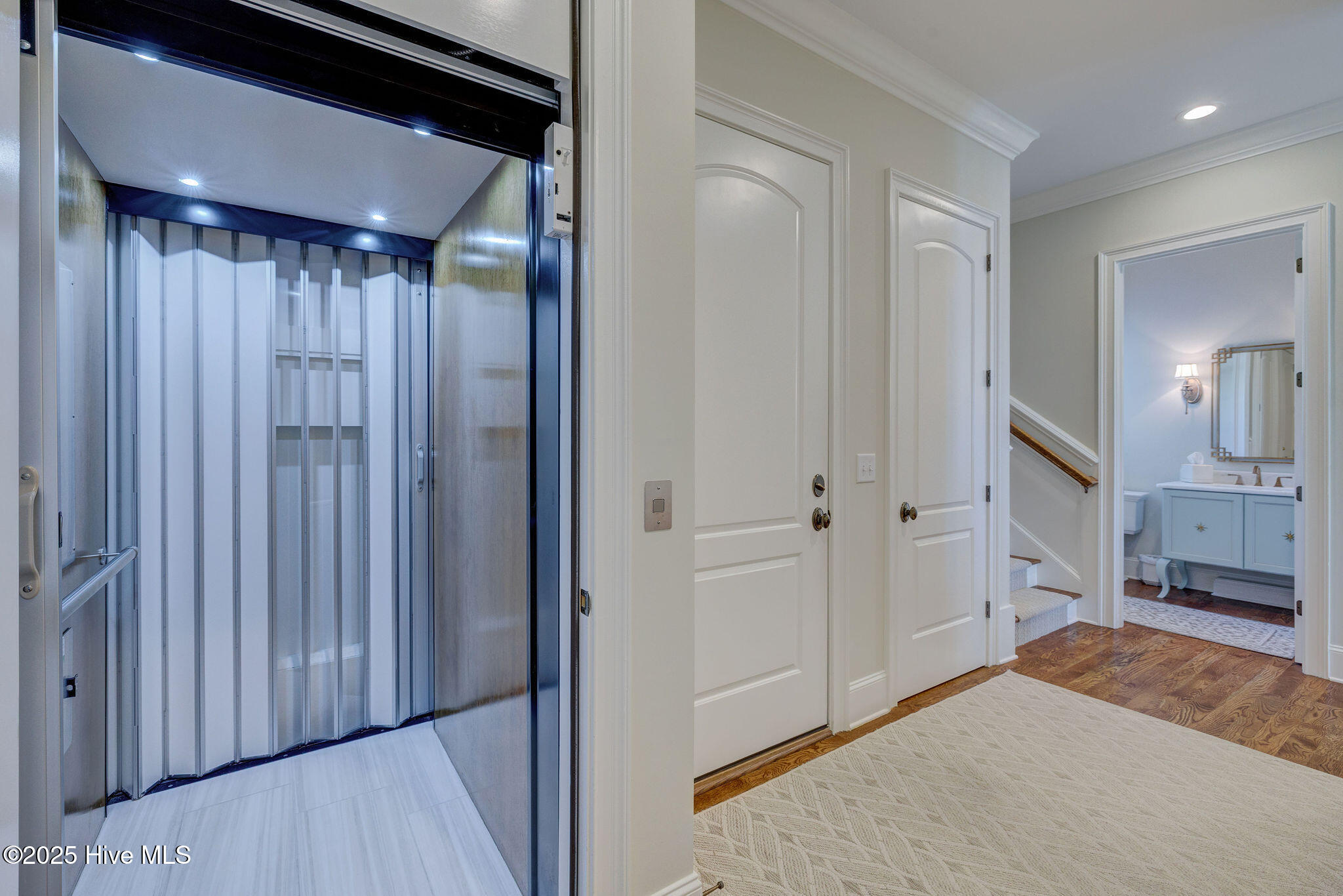 1101 Harborway Place