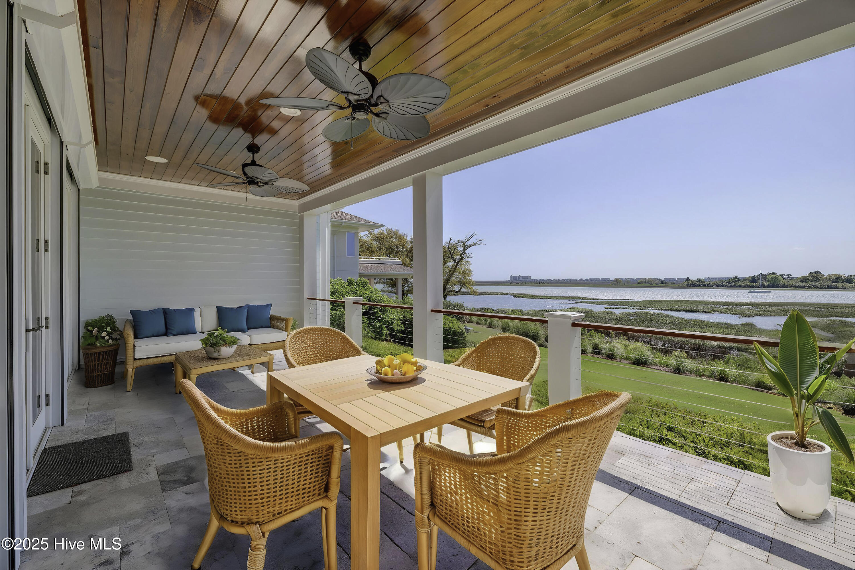 1101 Harborway Place