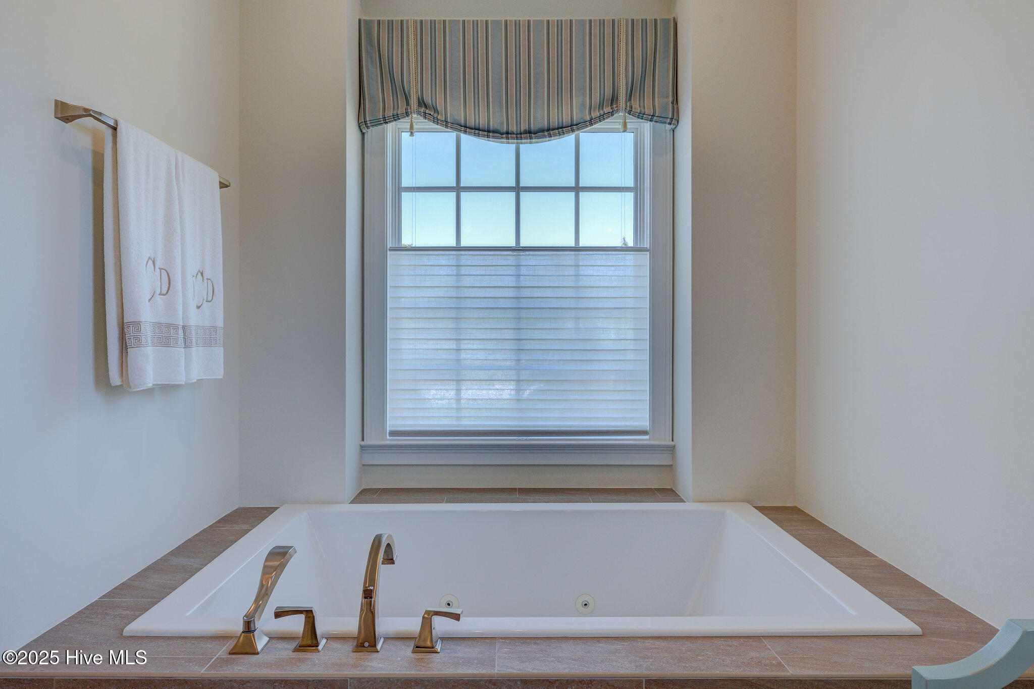 1101 Harborway Place