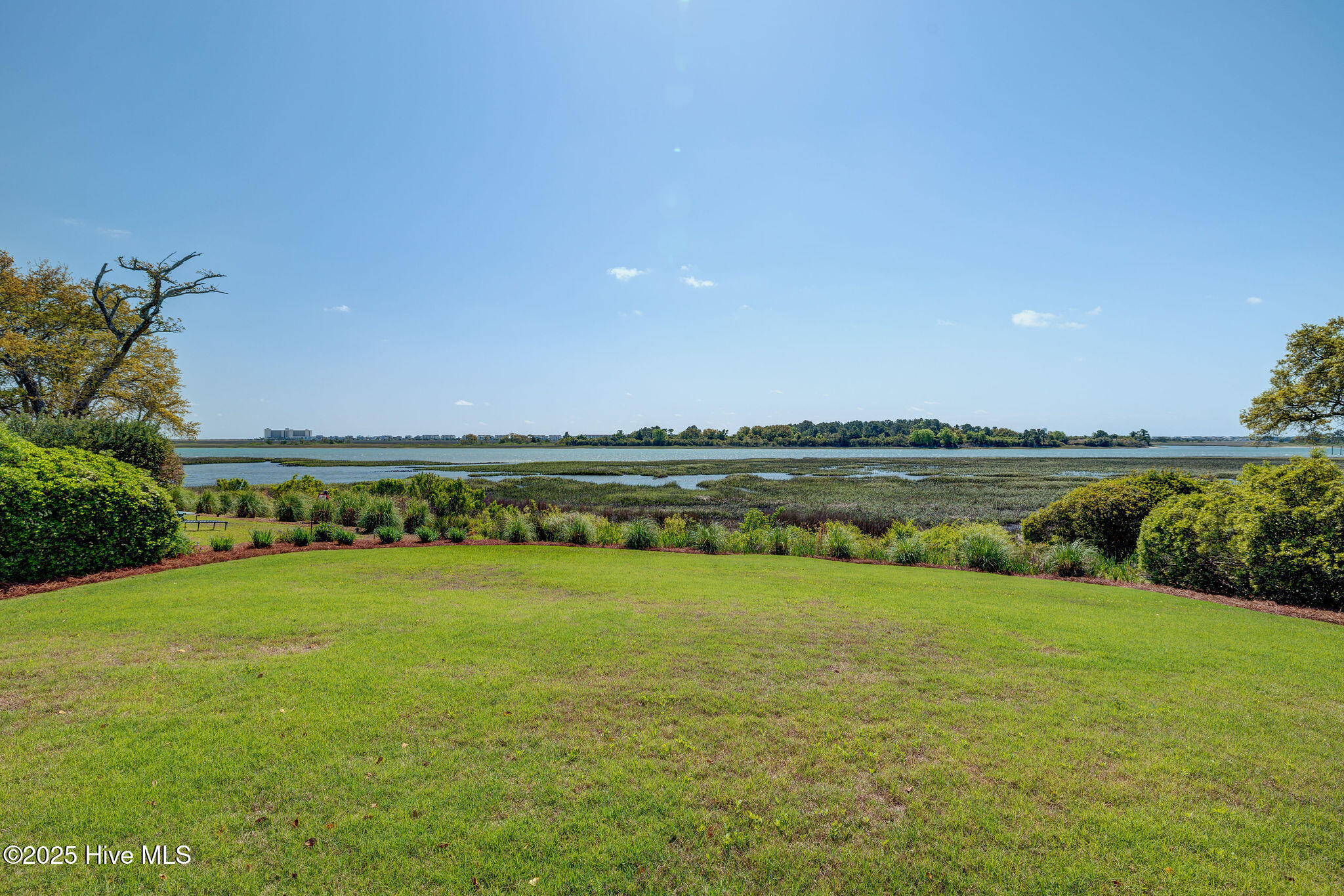 1101 Harborway Place