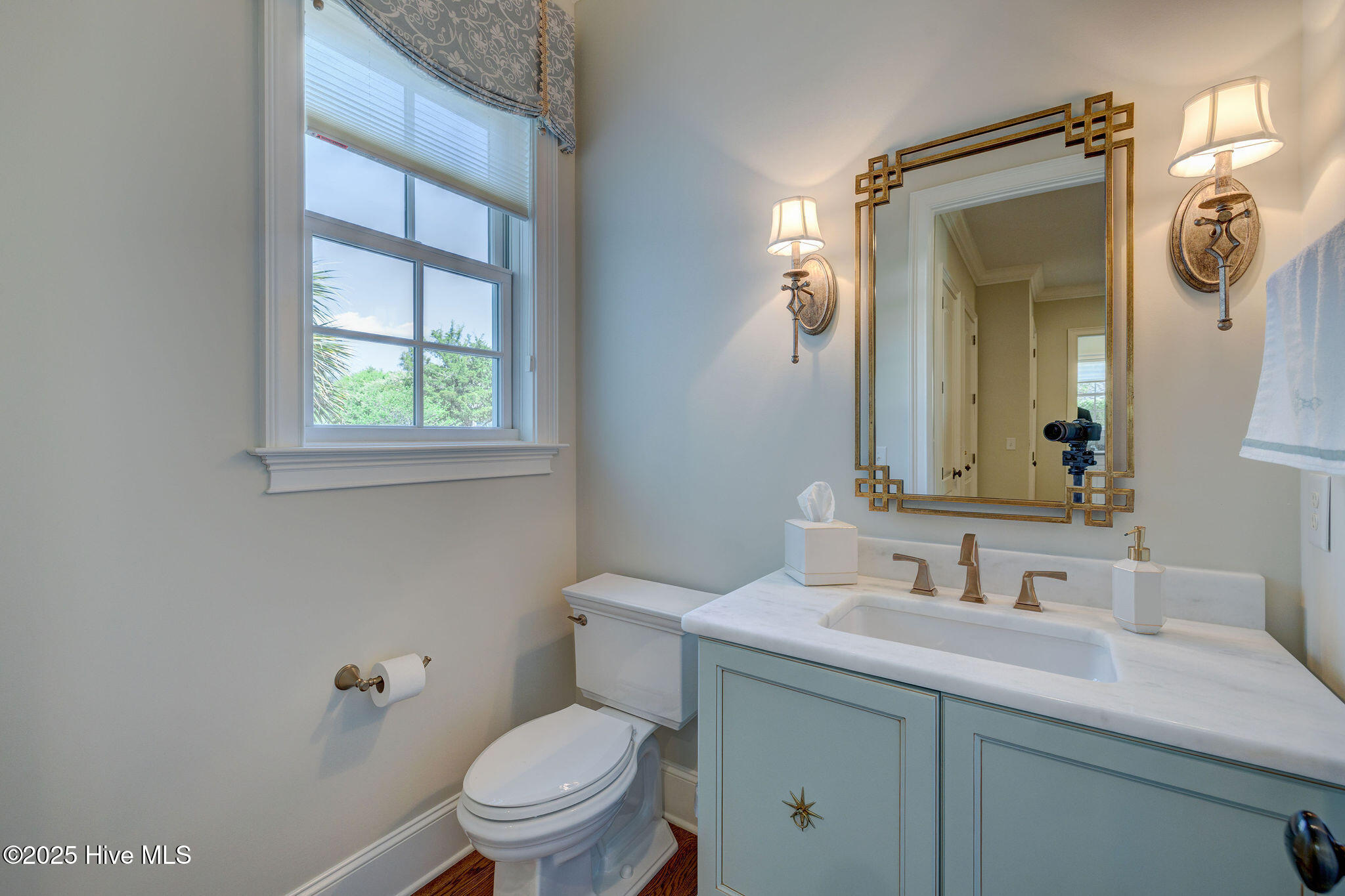 1101 Harborway Place