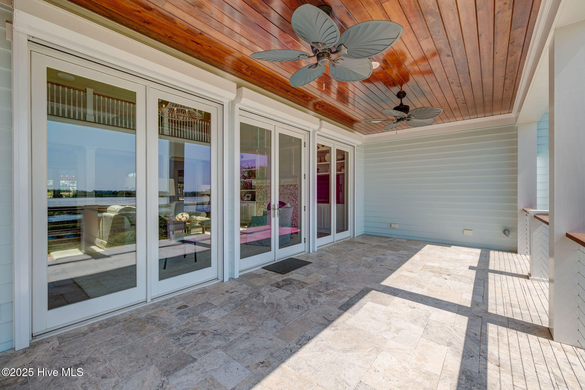 1101 Harborway Place