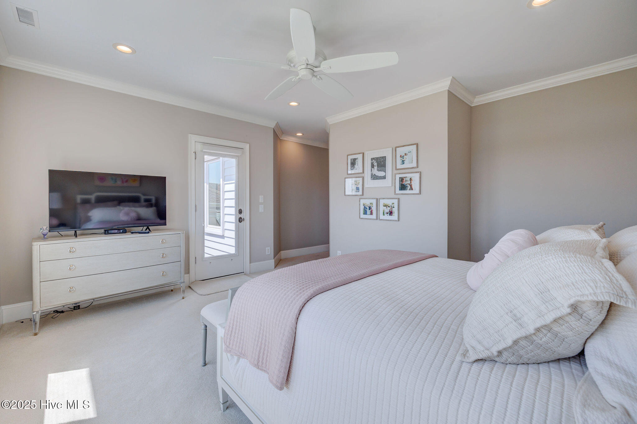 1101 Harborway Place